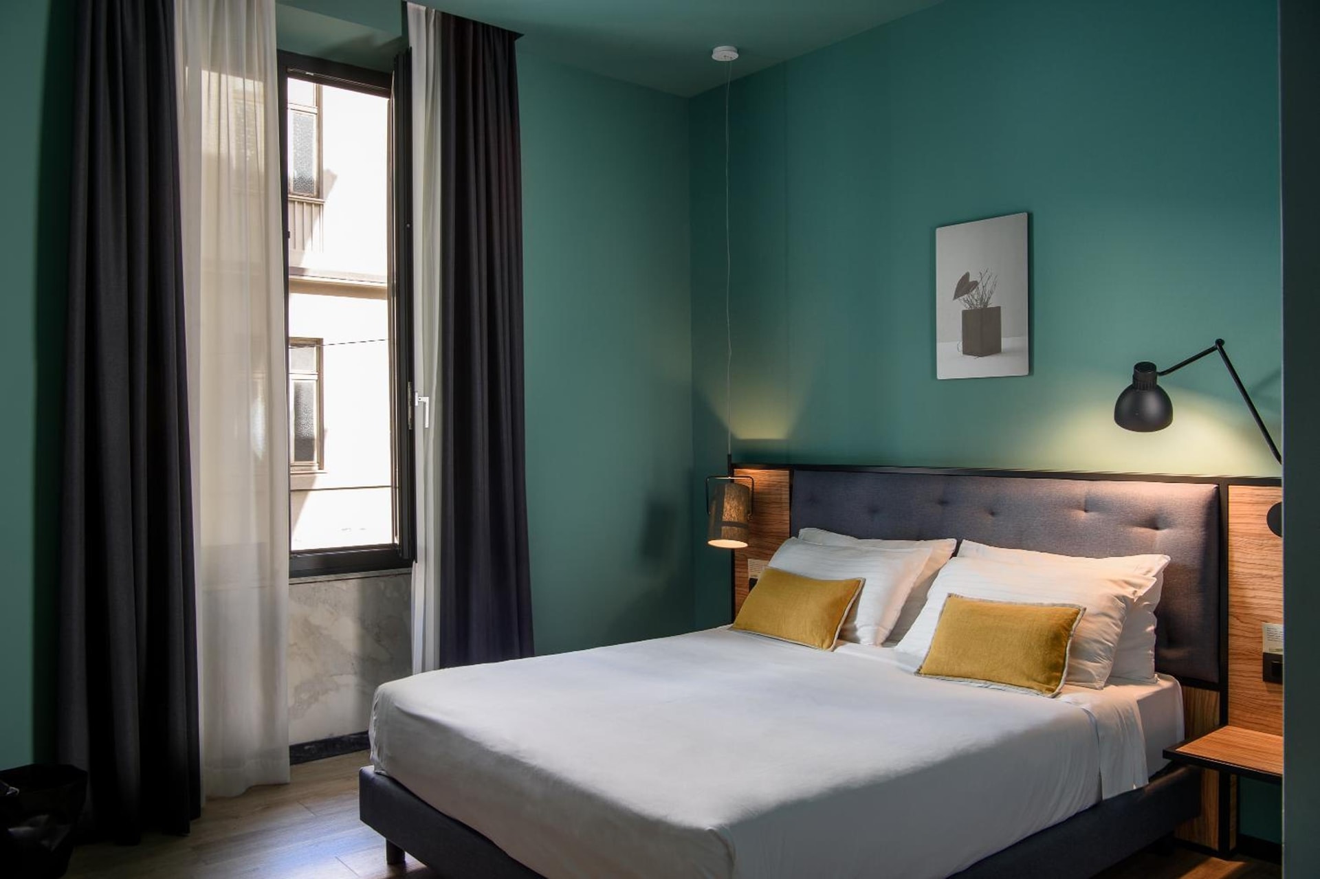 hotel room