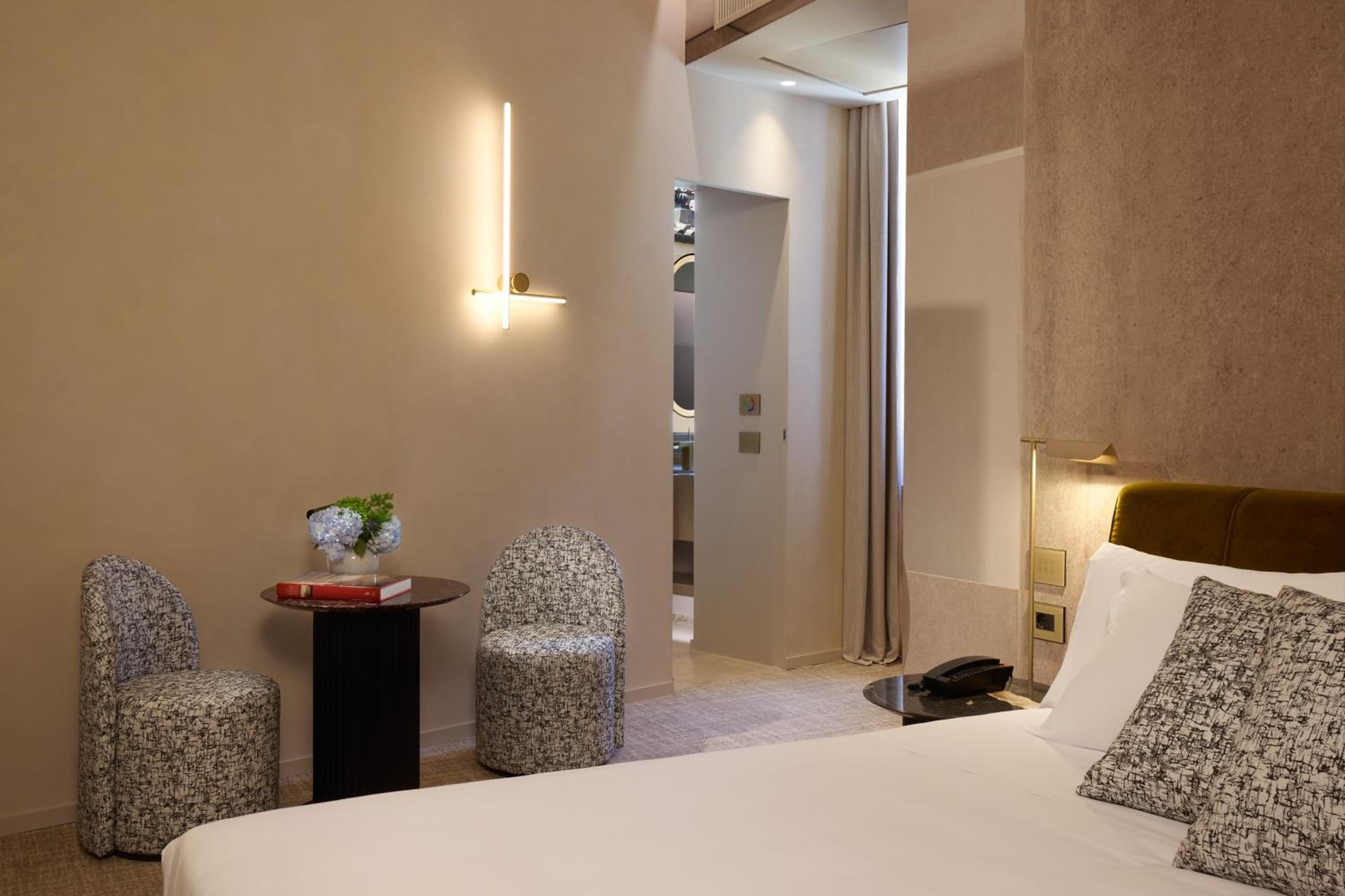 Borghese Contemporary Hotel