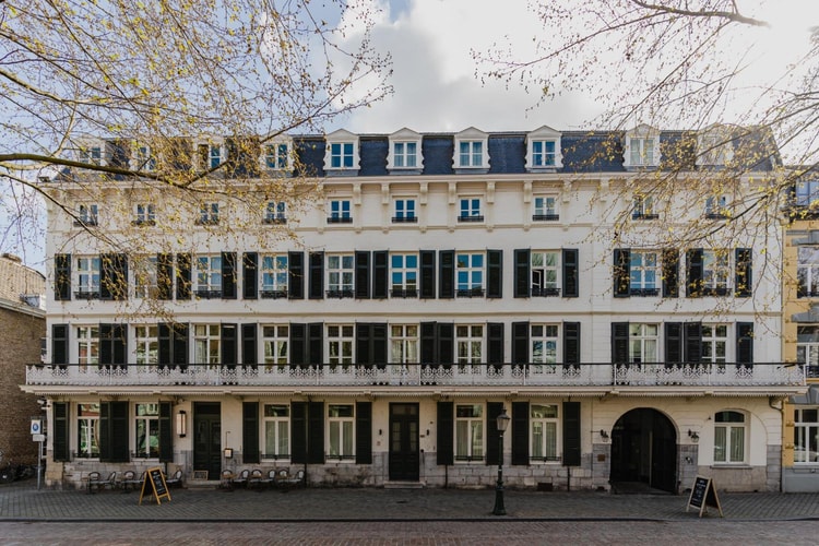 hotel image 0