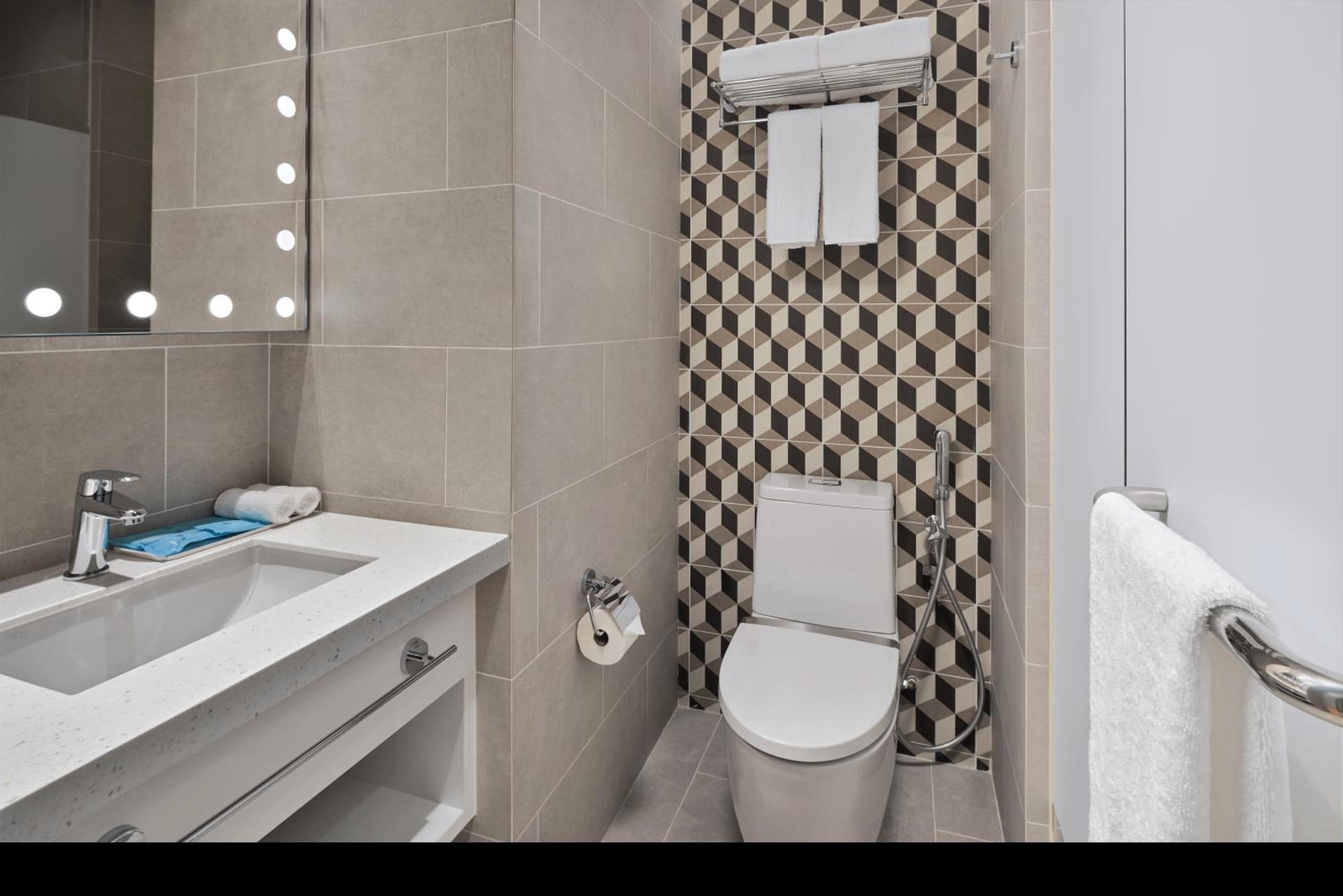 Holiday Inn Express Singapore Serangoon by IHG