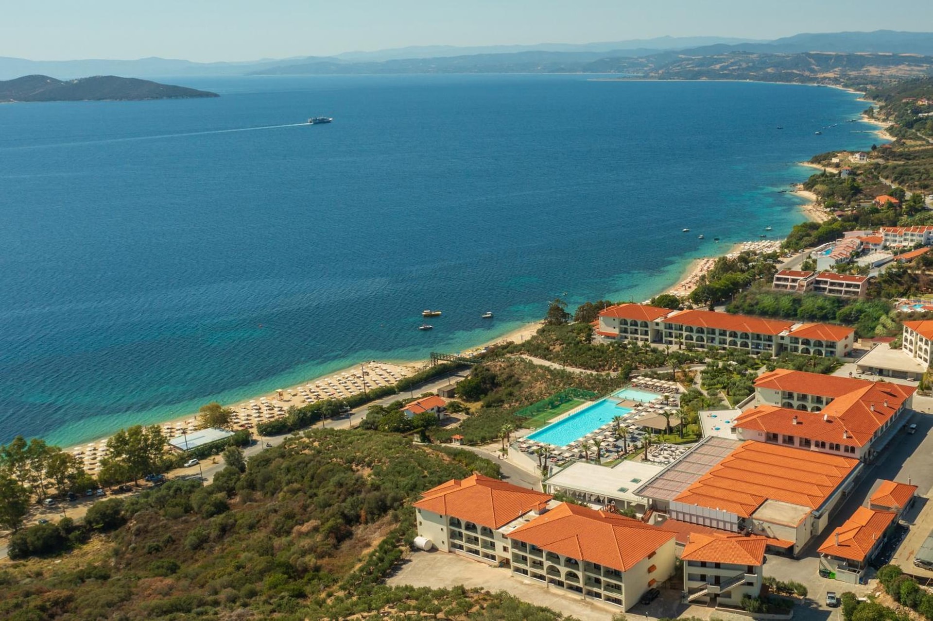 Akrathos Beach Hotel