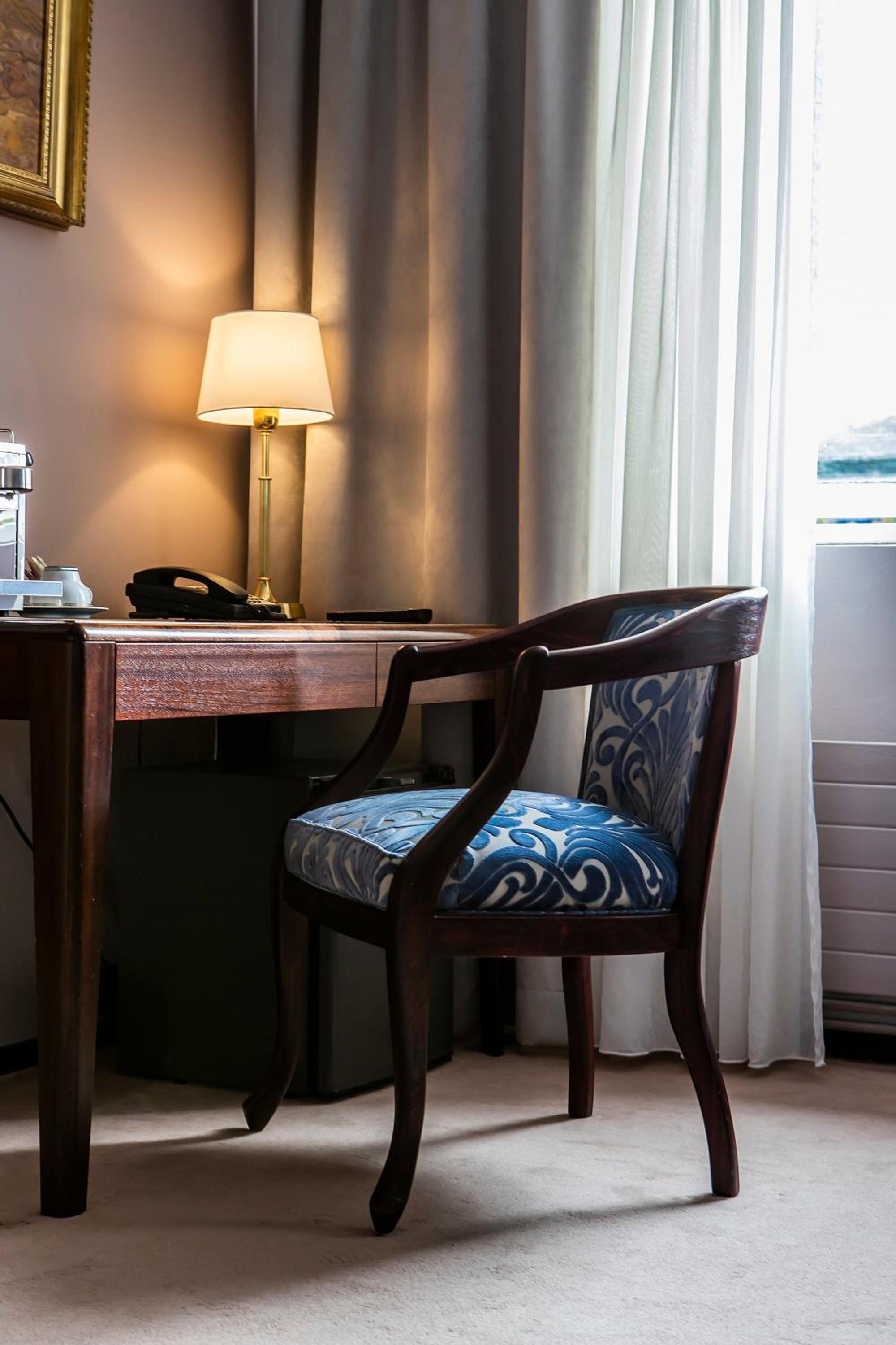 Hotel Holt - The Art Hotel