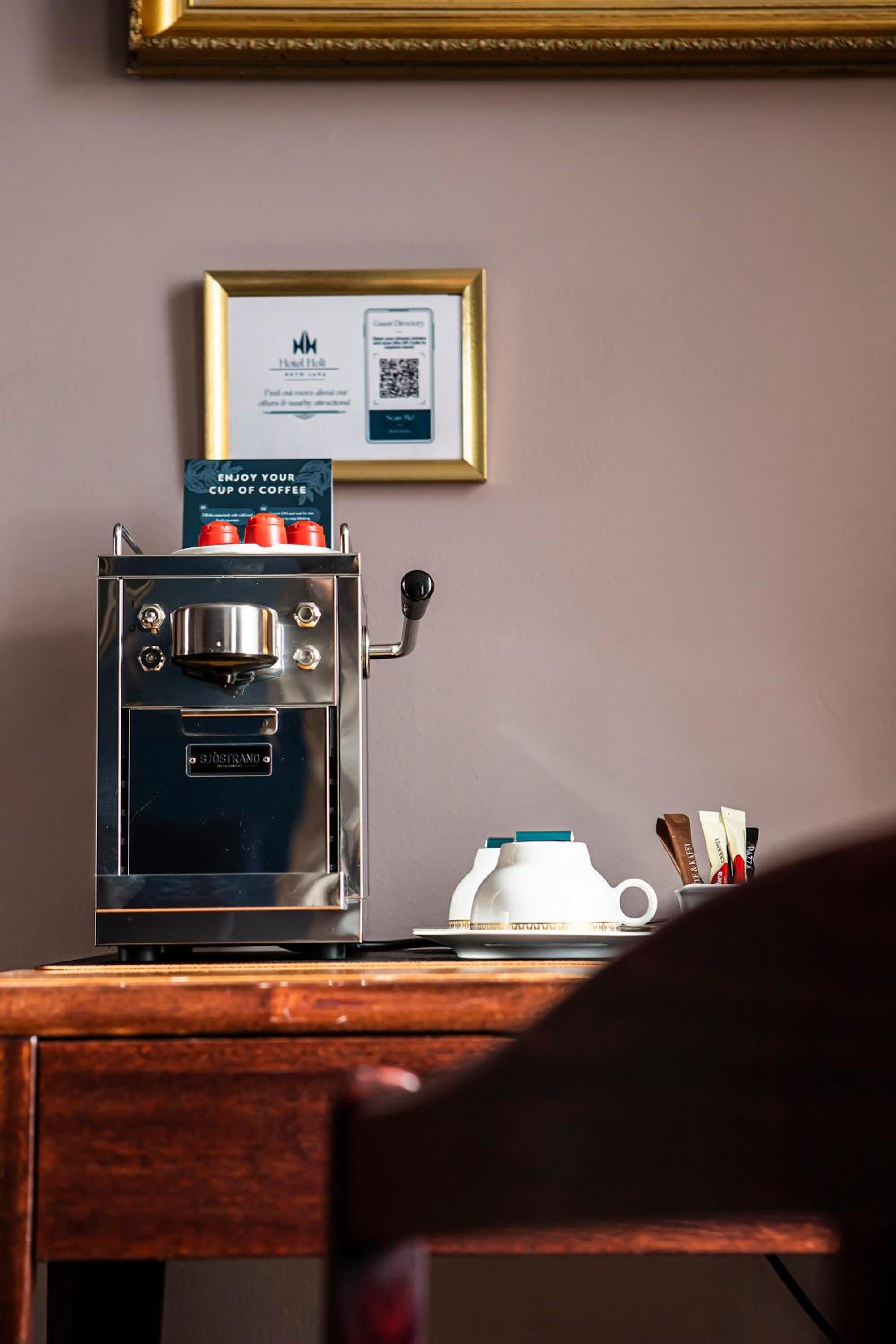 Hotel Holt - The Art Hotel