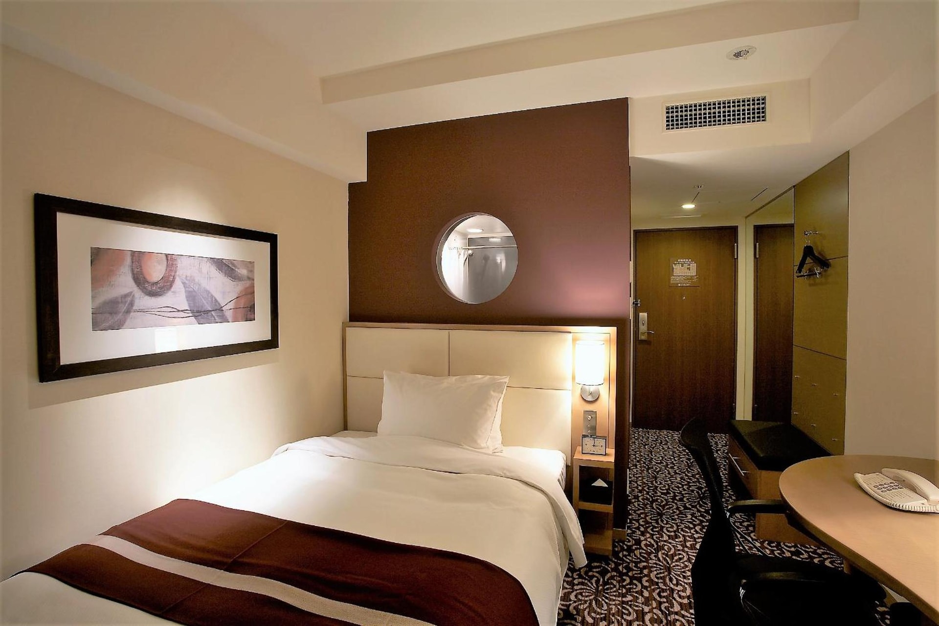 hotel room