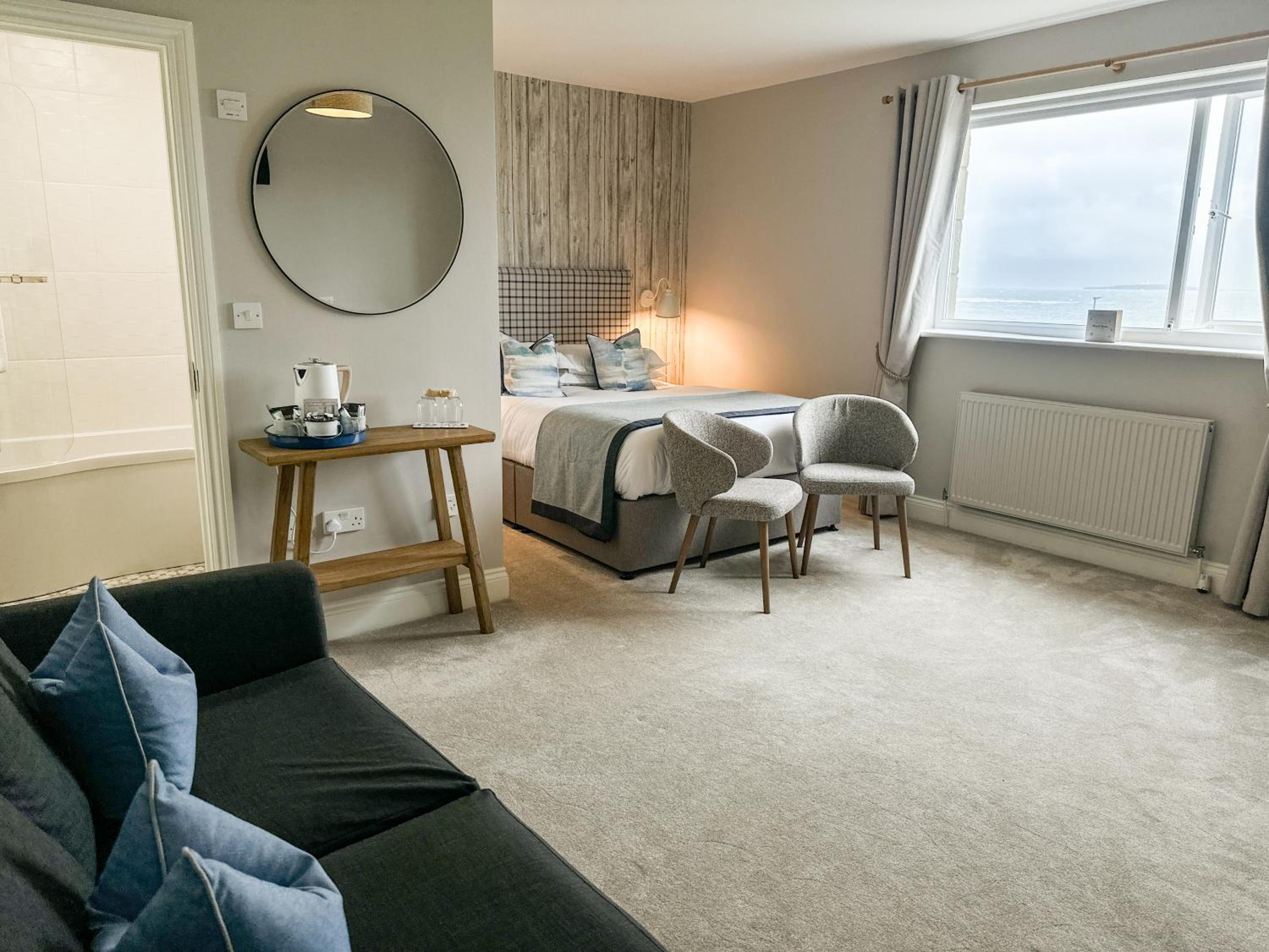 Beach House Hotel