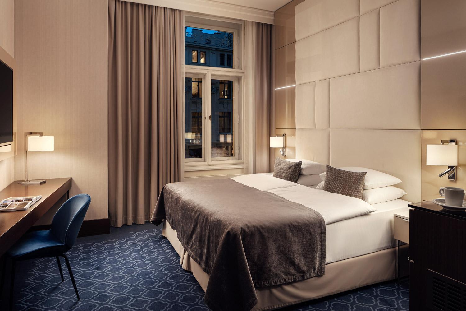 Hotel KINGS COURT