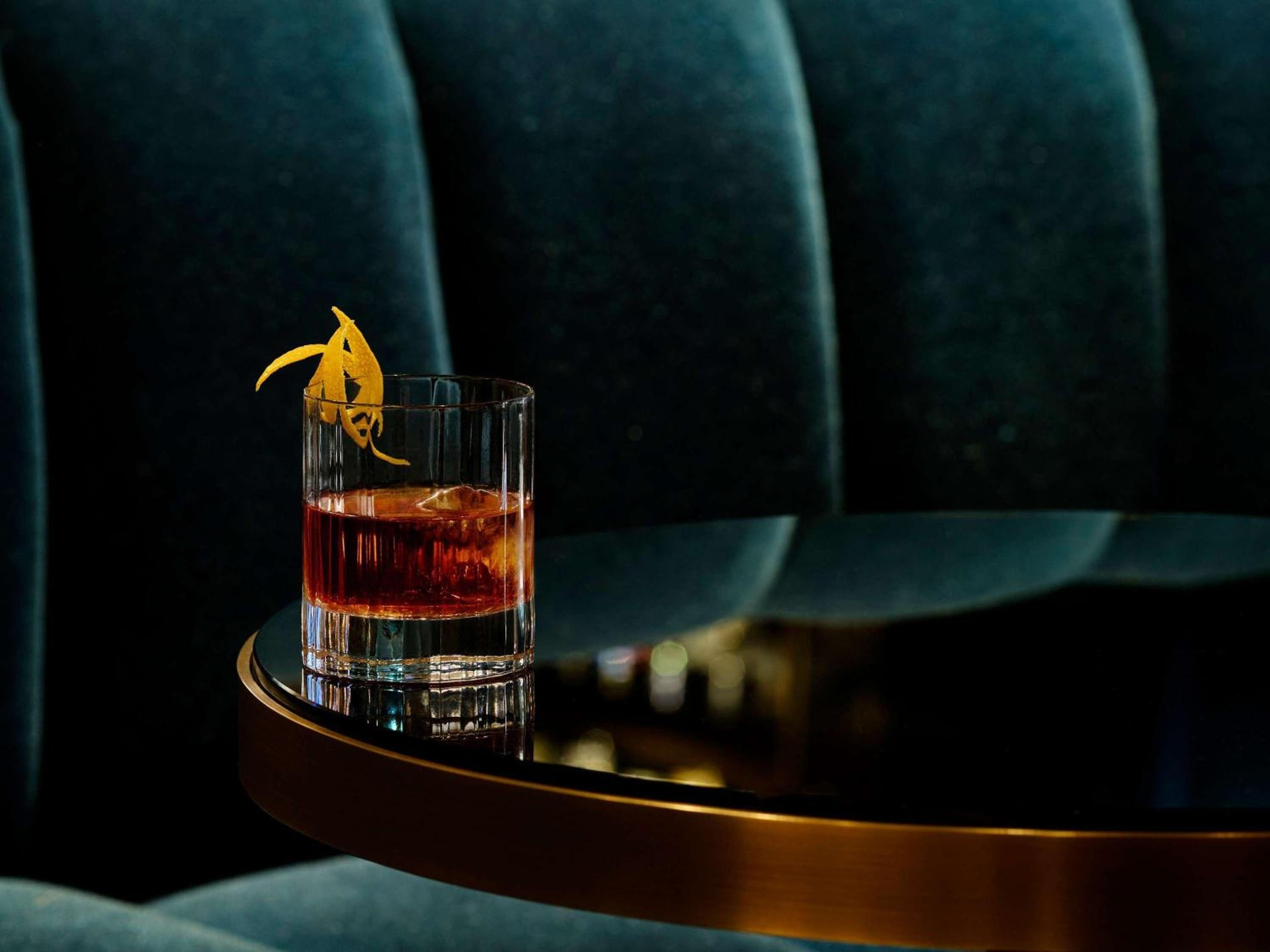 bar