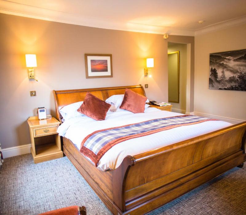 Royal Oak Hotel