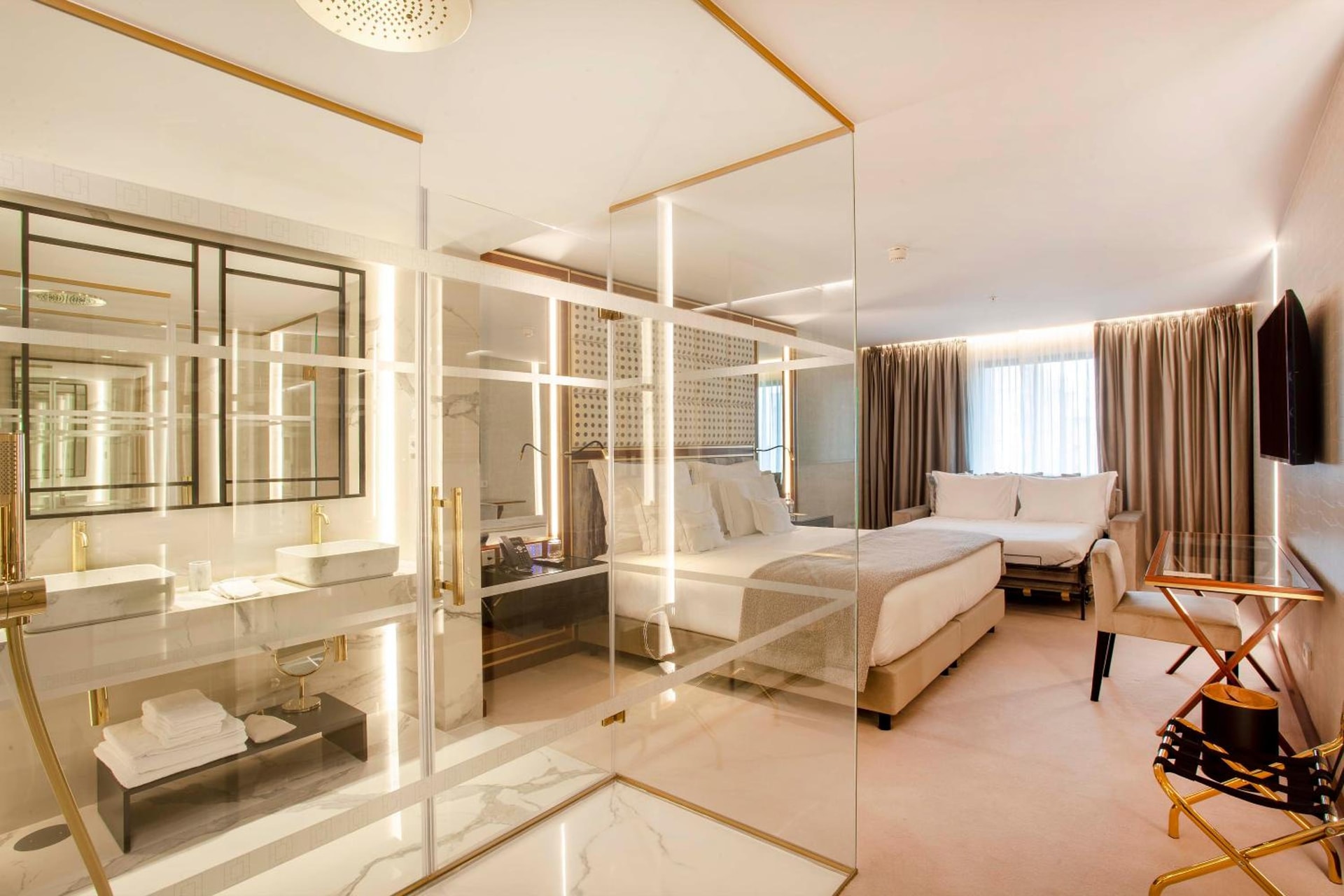 Wine & Books Porto Hotel - Small Luxury Hotels Of The World