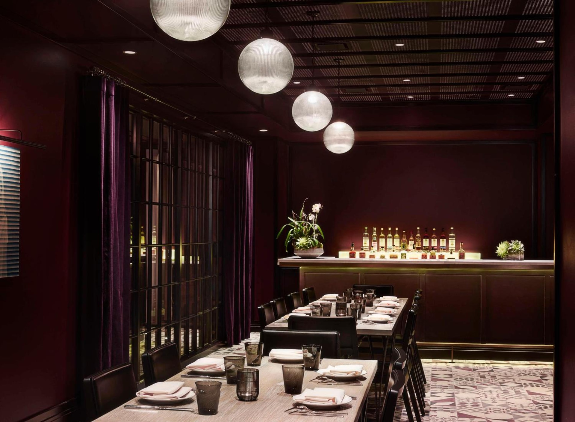 Thompson Chicago, by Hyatt