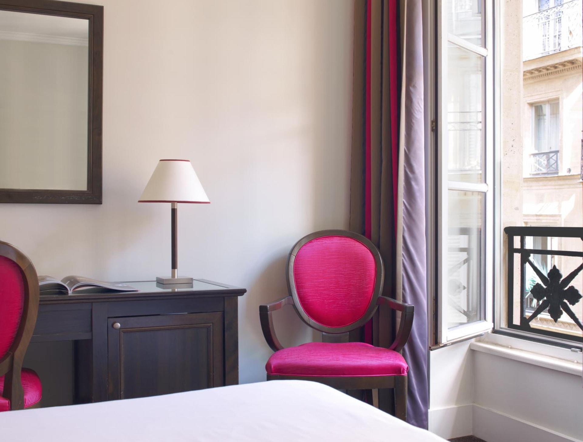 Hotel Royal Saint Honore Paris Louvre