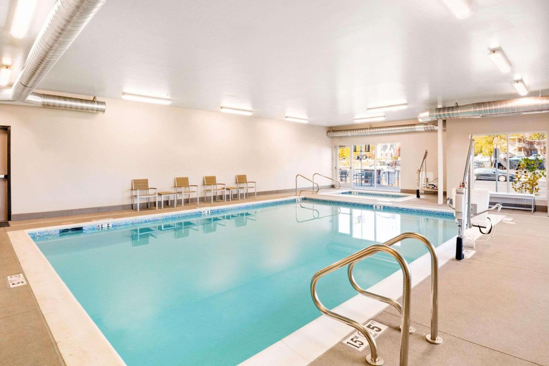 Country Inn & Suites by Radisson, Flagstaff Downtown, AZ