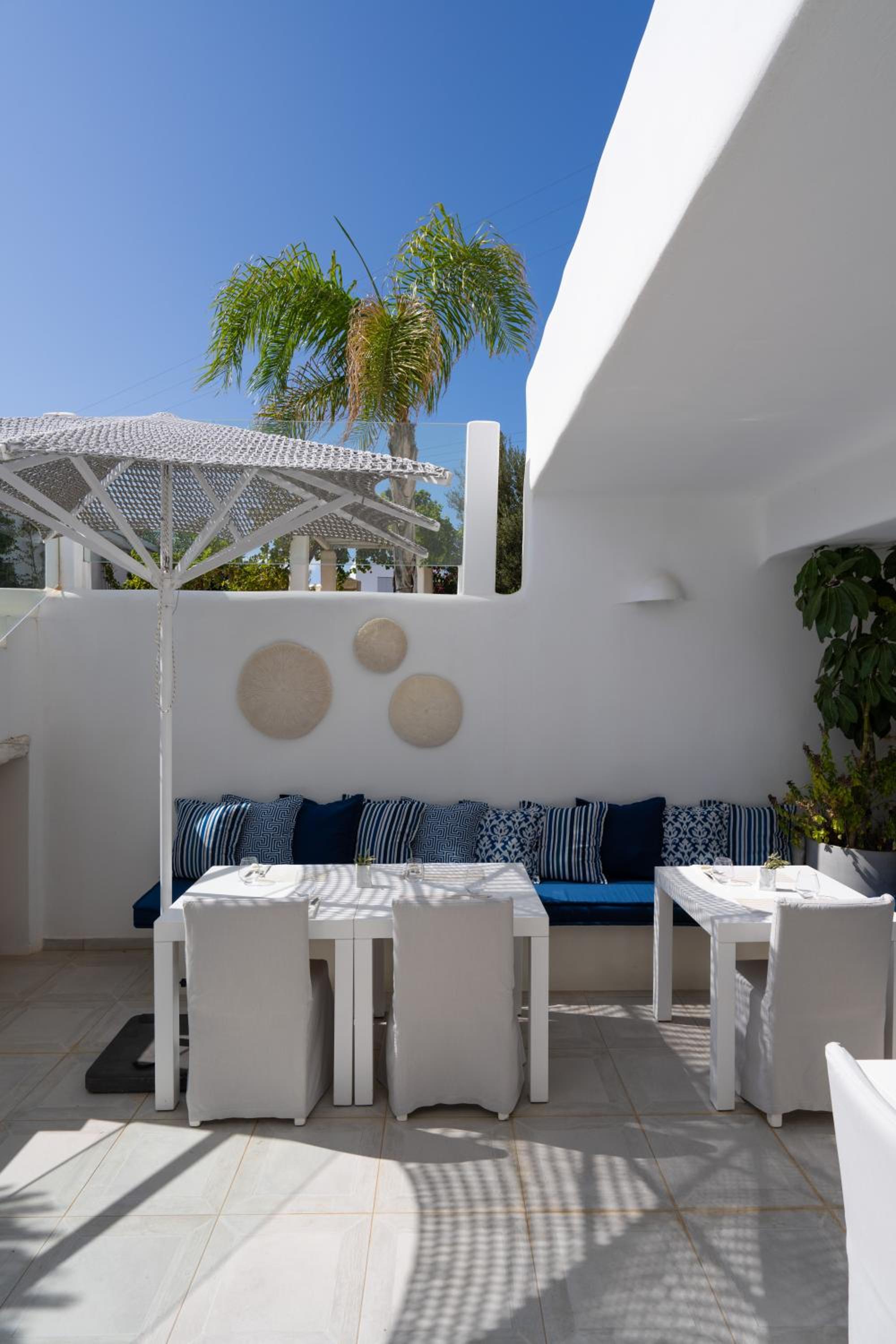 DUNES - Semi Based Apartment with Indoor Garden - Part Of White Dunes Luxury Boutique Hotel