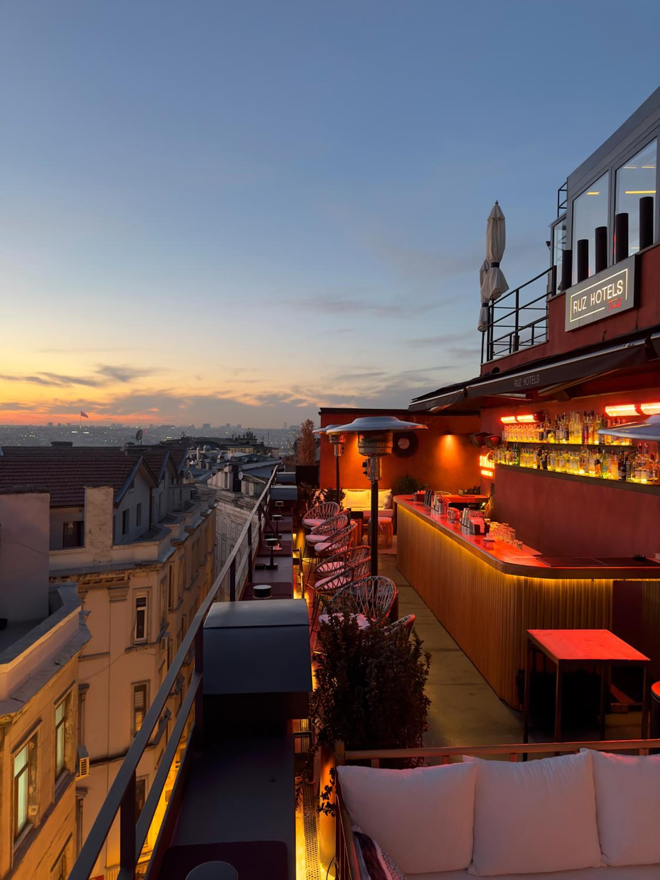 RUZ Hotels
