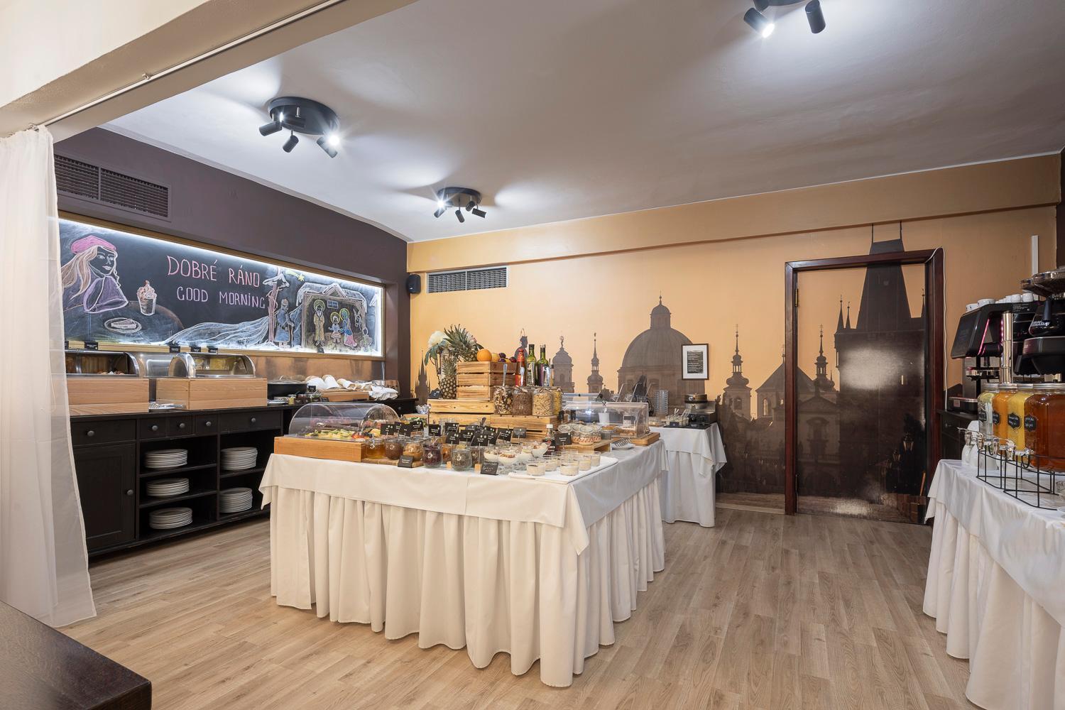Pytloun Kampa Garden Hotel Prague