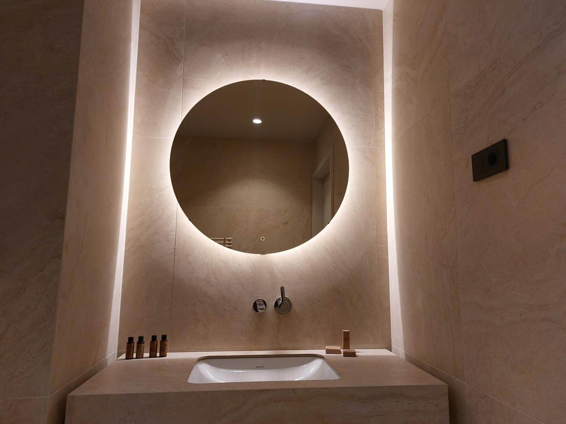 Tivoli Boutique Inn