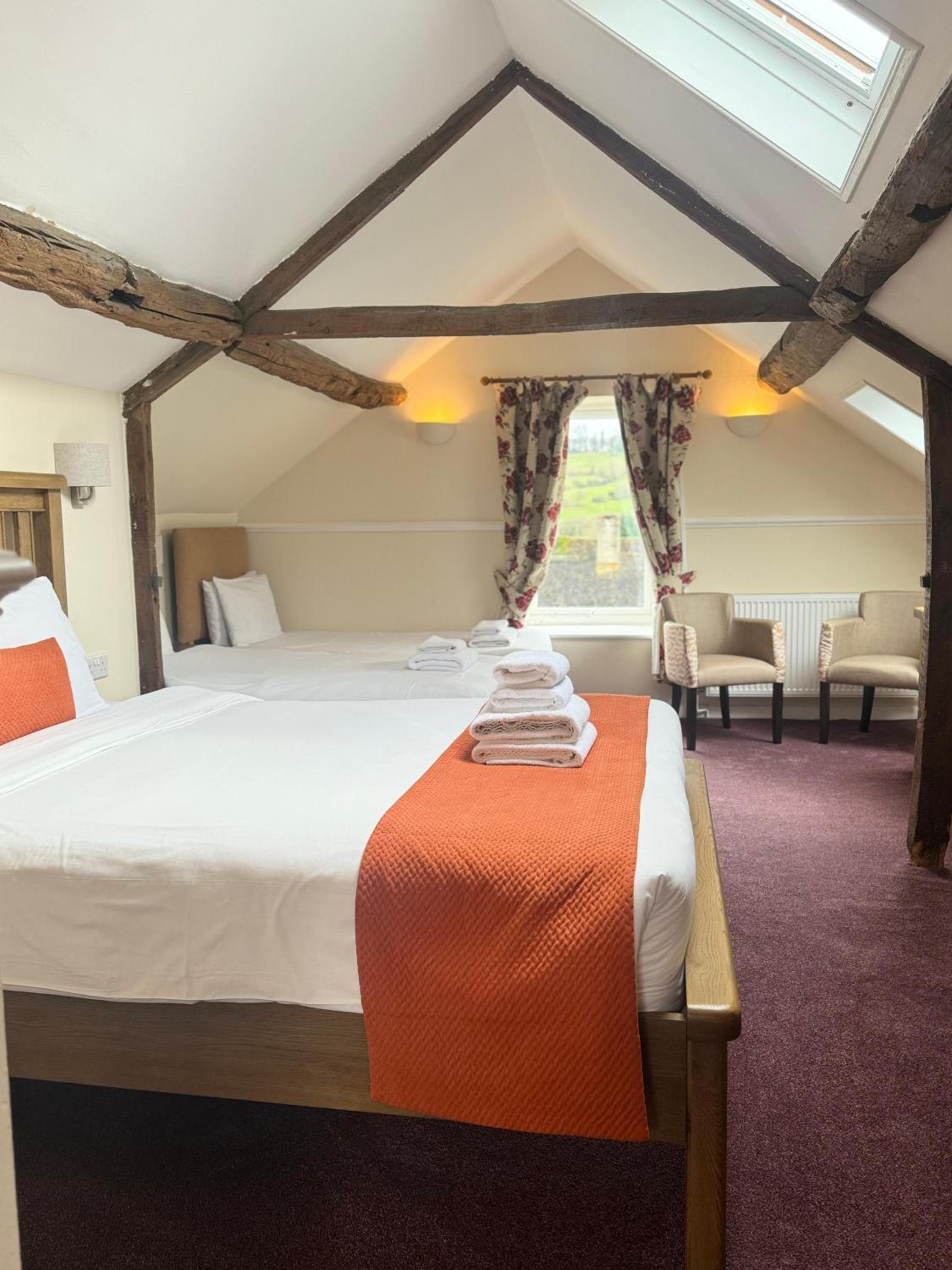 Crown Hotel Cotswold