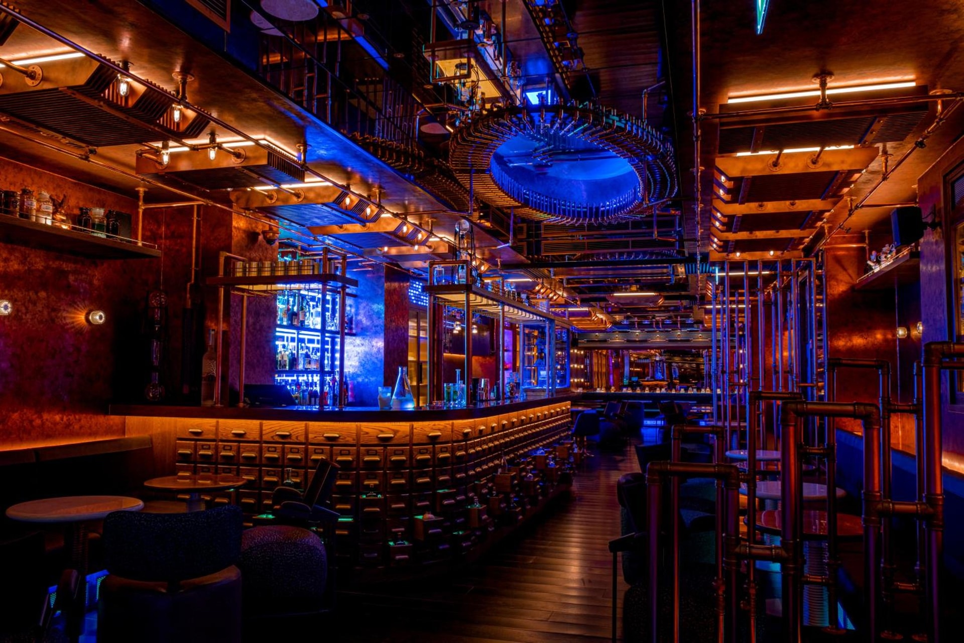 bar