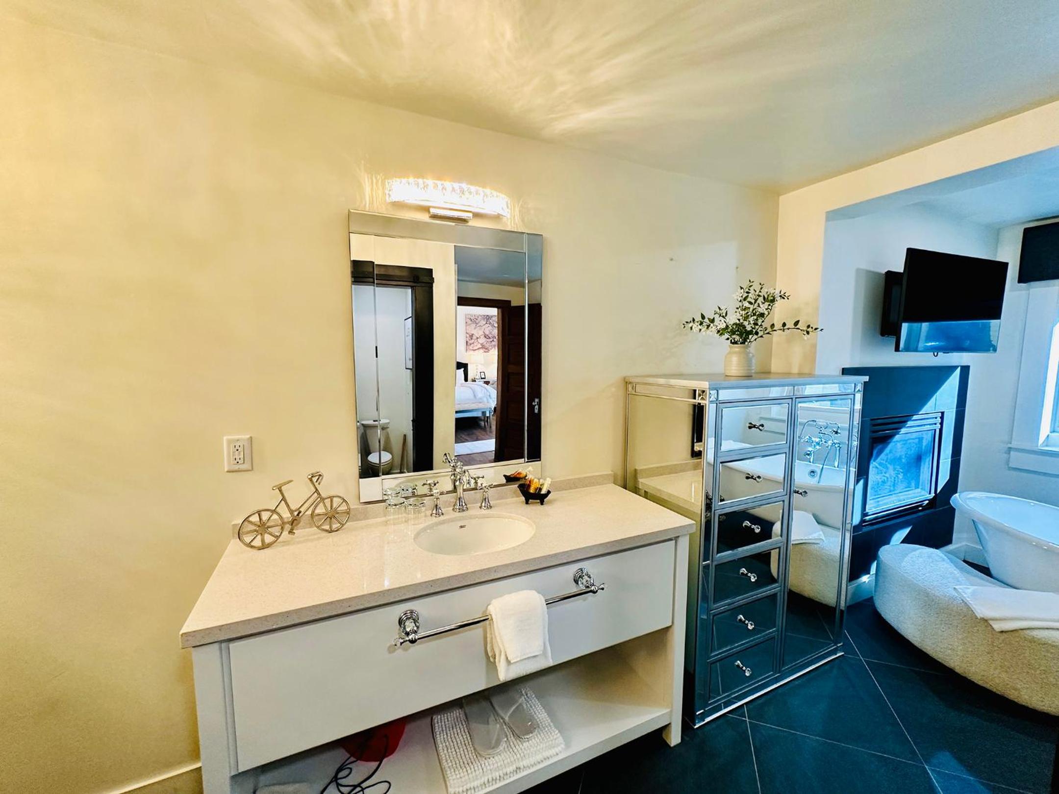 Bespoke Inn Flagstaff