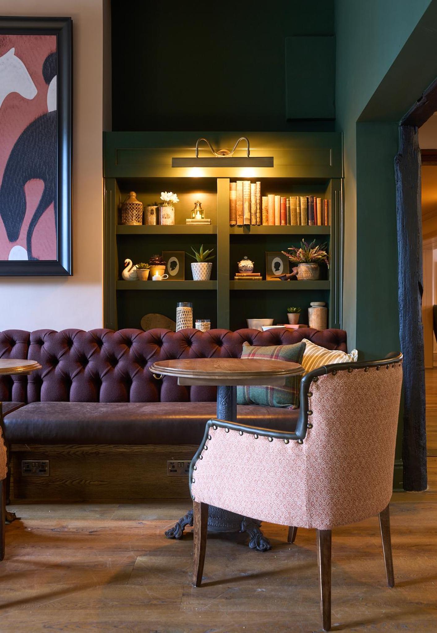 The White Horse - A Heartwood Inn