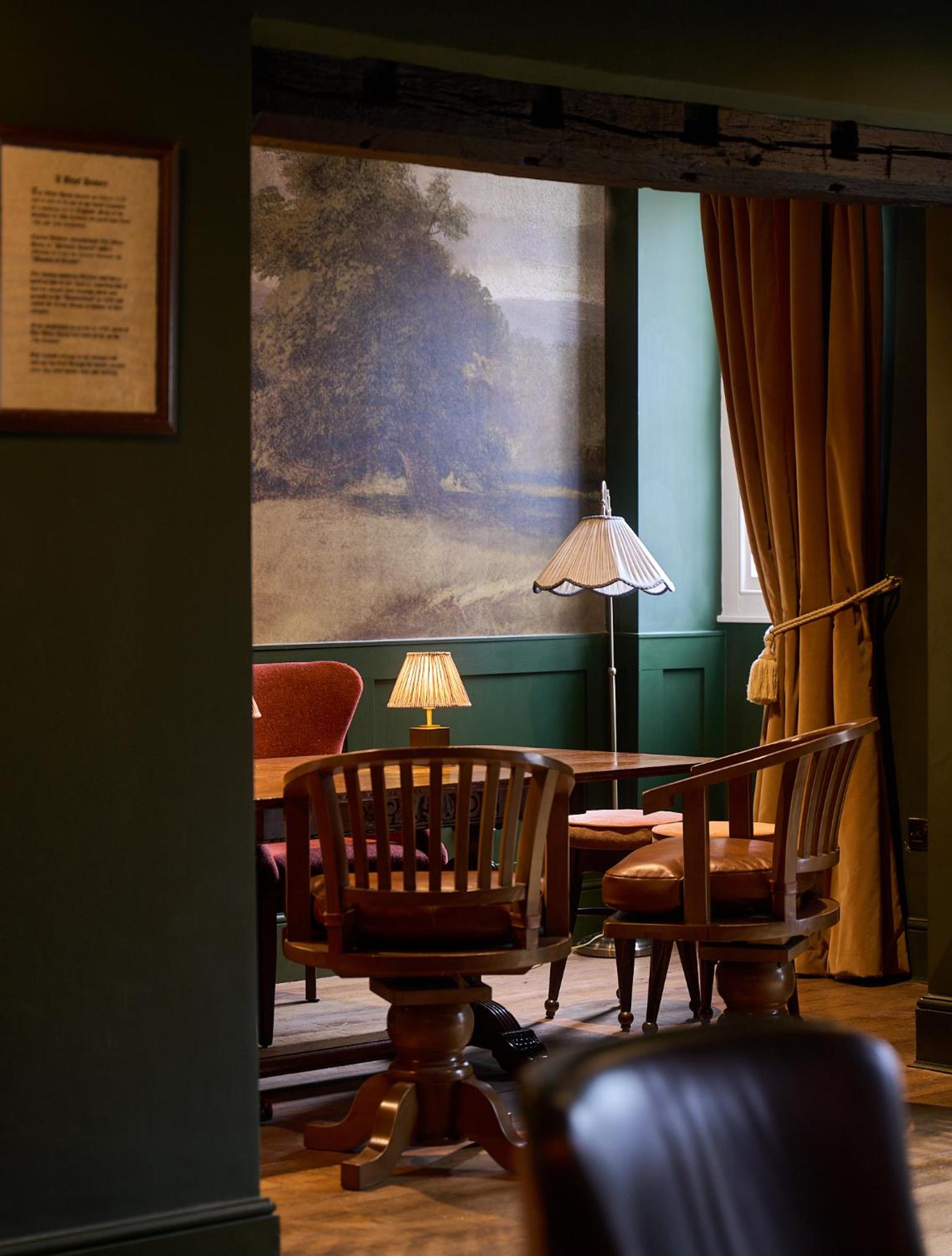 The White Horse - A Heartwood Inn