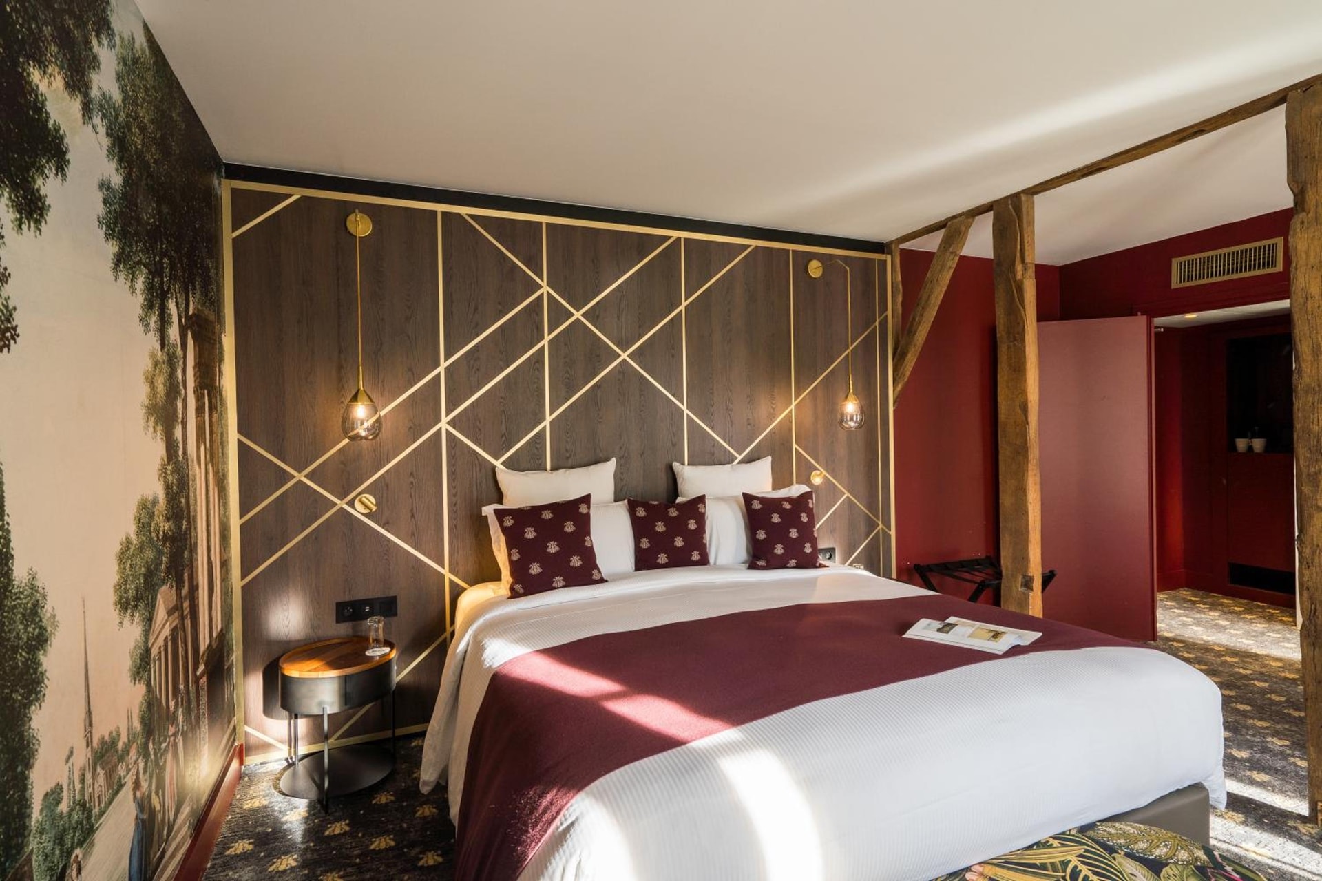Aigle Noir Hotel Fontainebleau - MGallery Collection