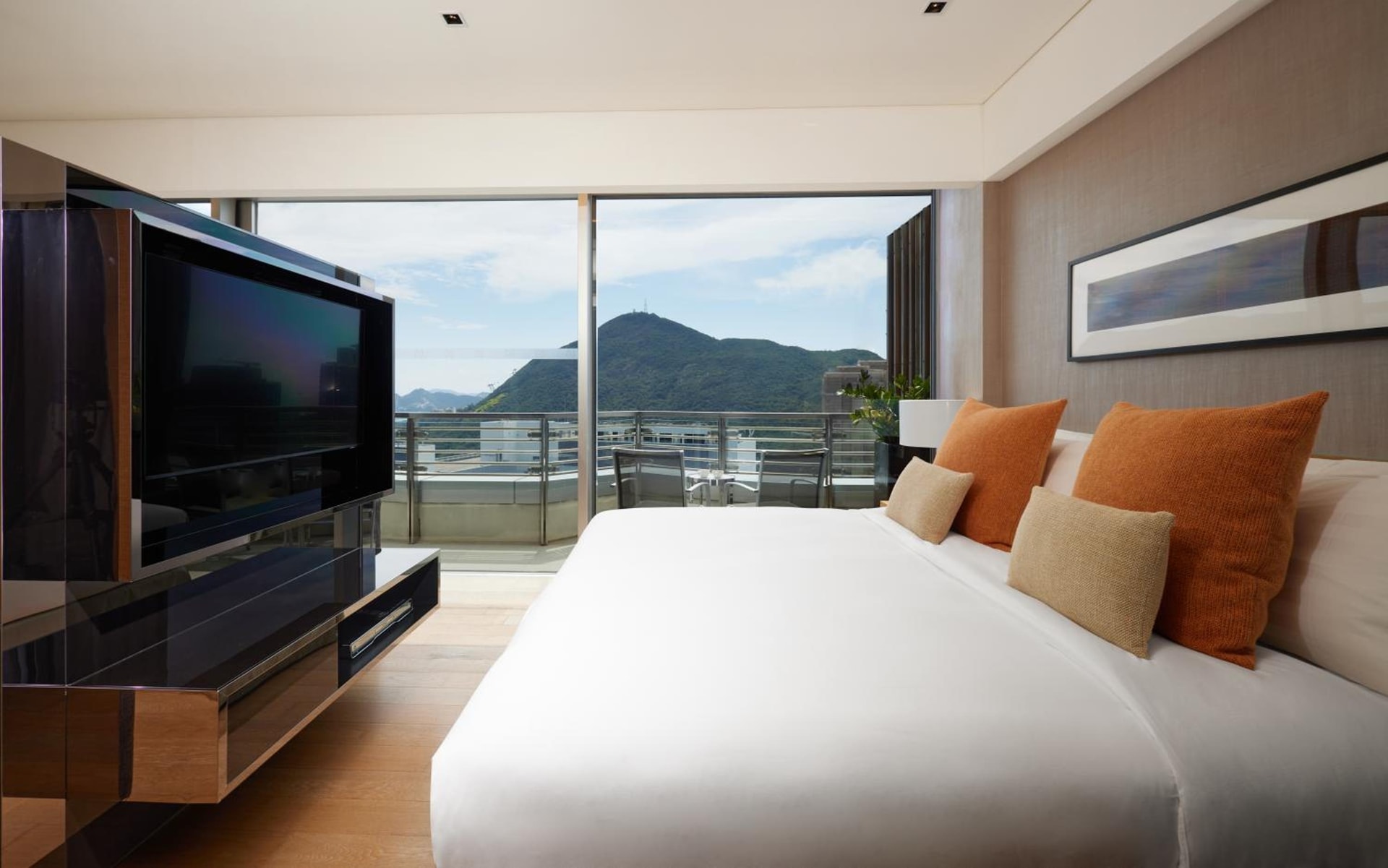 Nina Hotel Island South