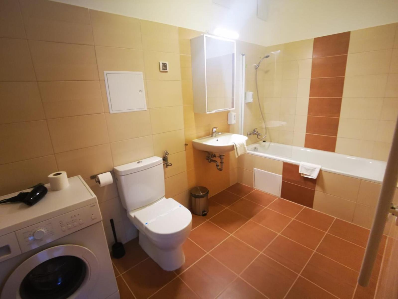 Corvin Center Suites