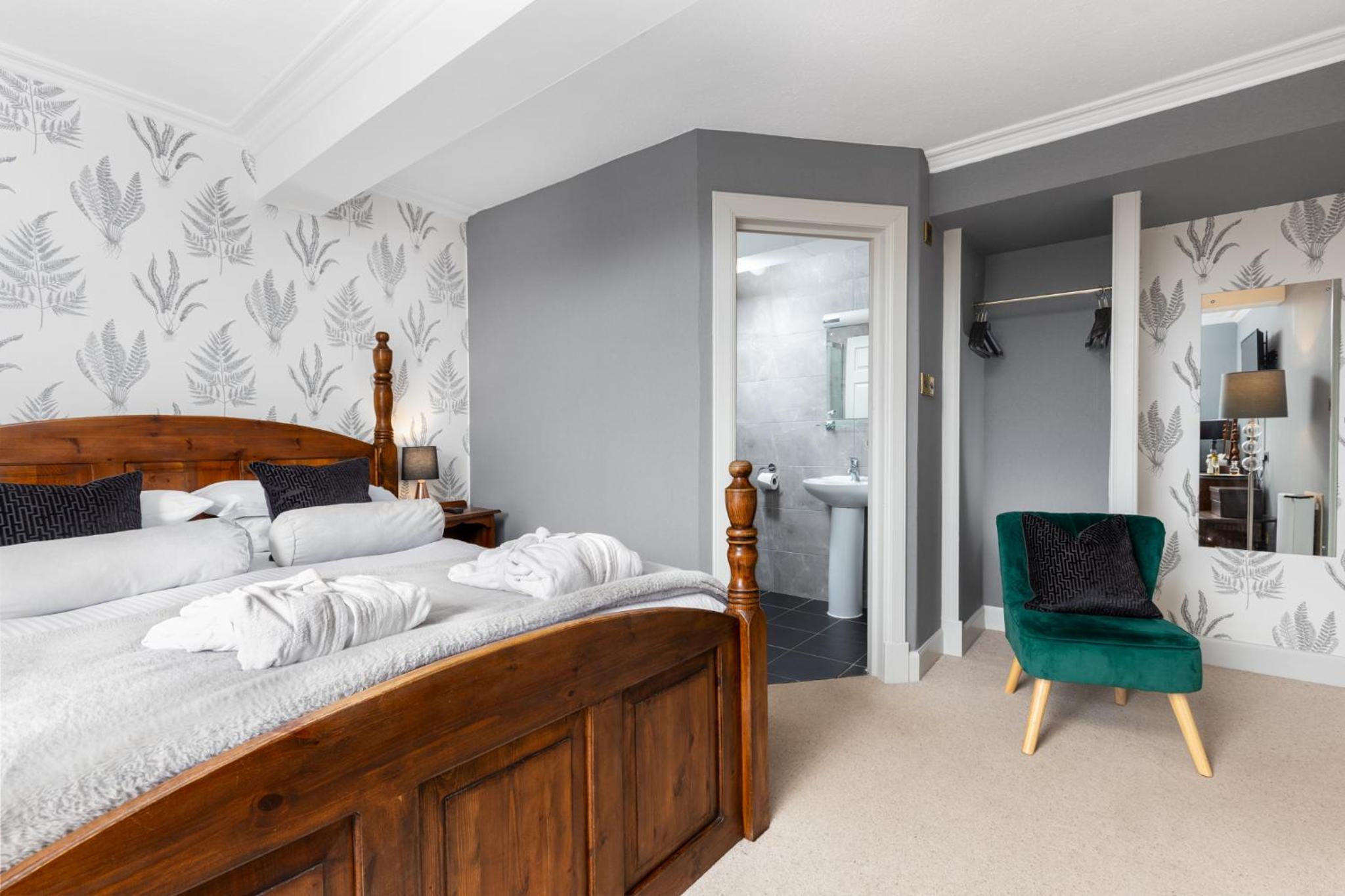 Dornoch Castle Hotel