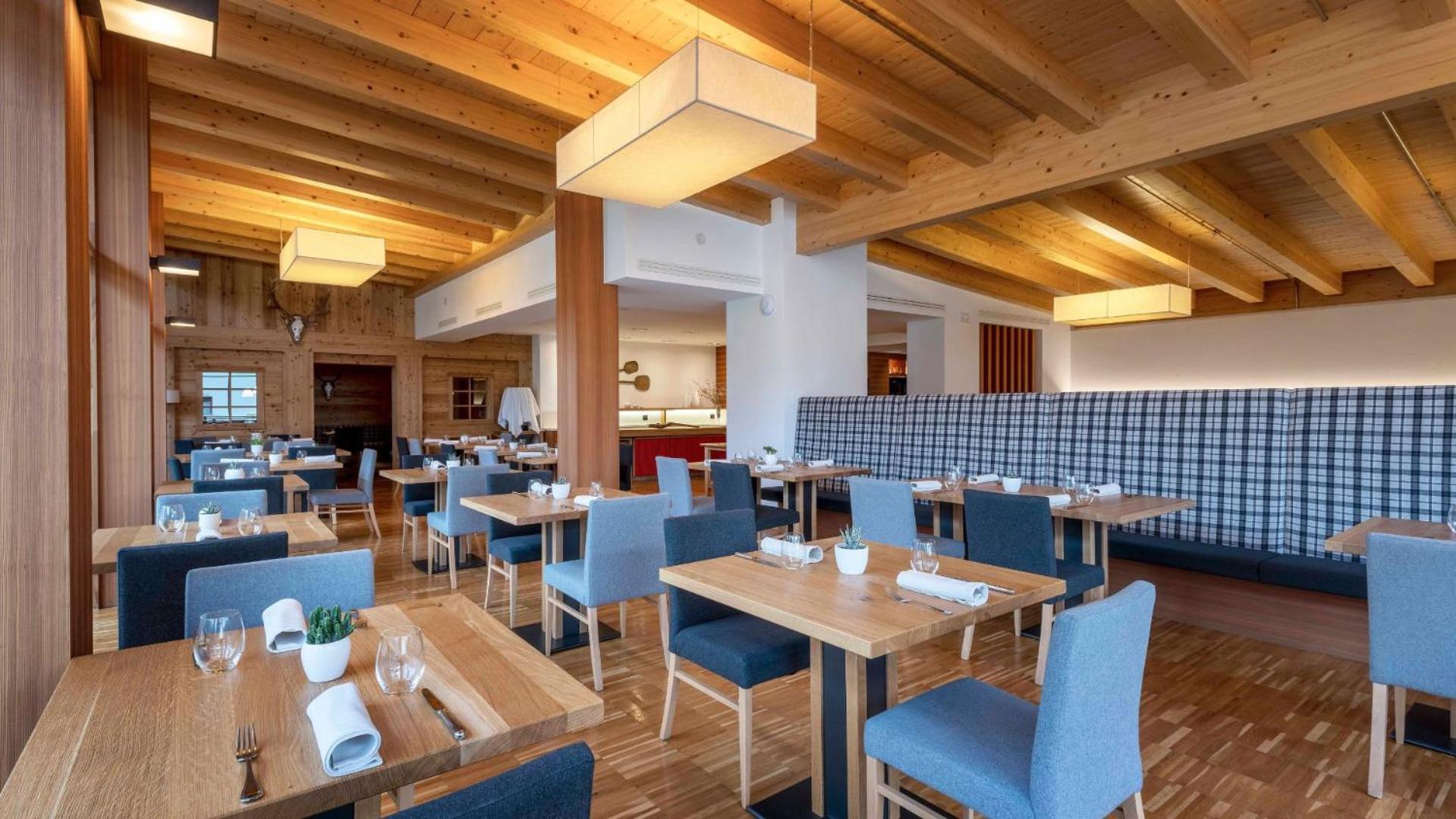 Corona Dolomites Hotel