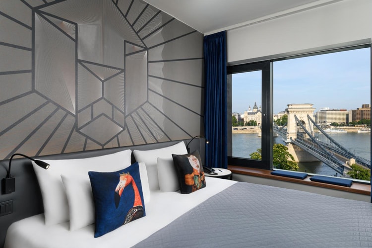 hotel image 0