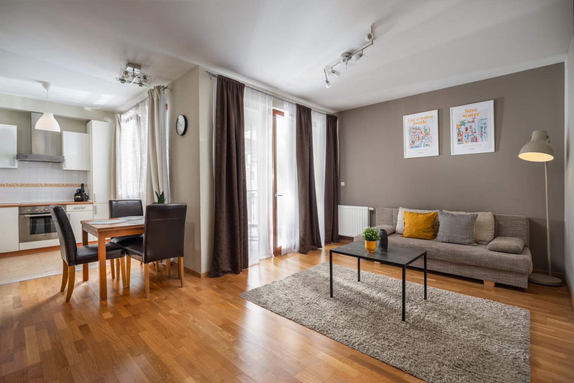 Central Passage Apartments by Vagabond Downtown