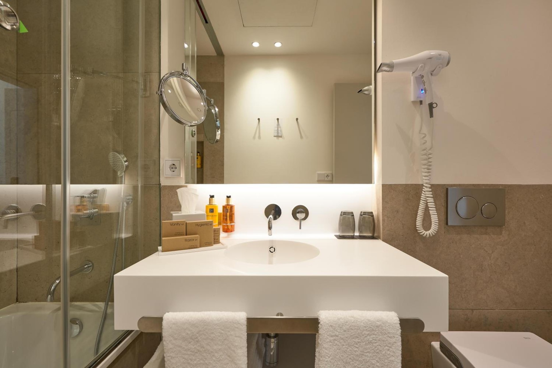 Hotel Kivir