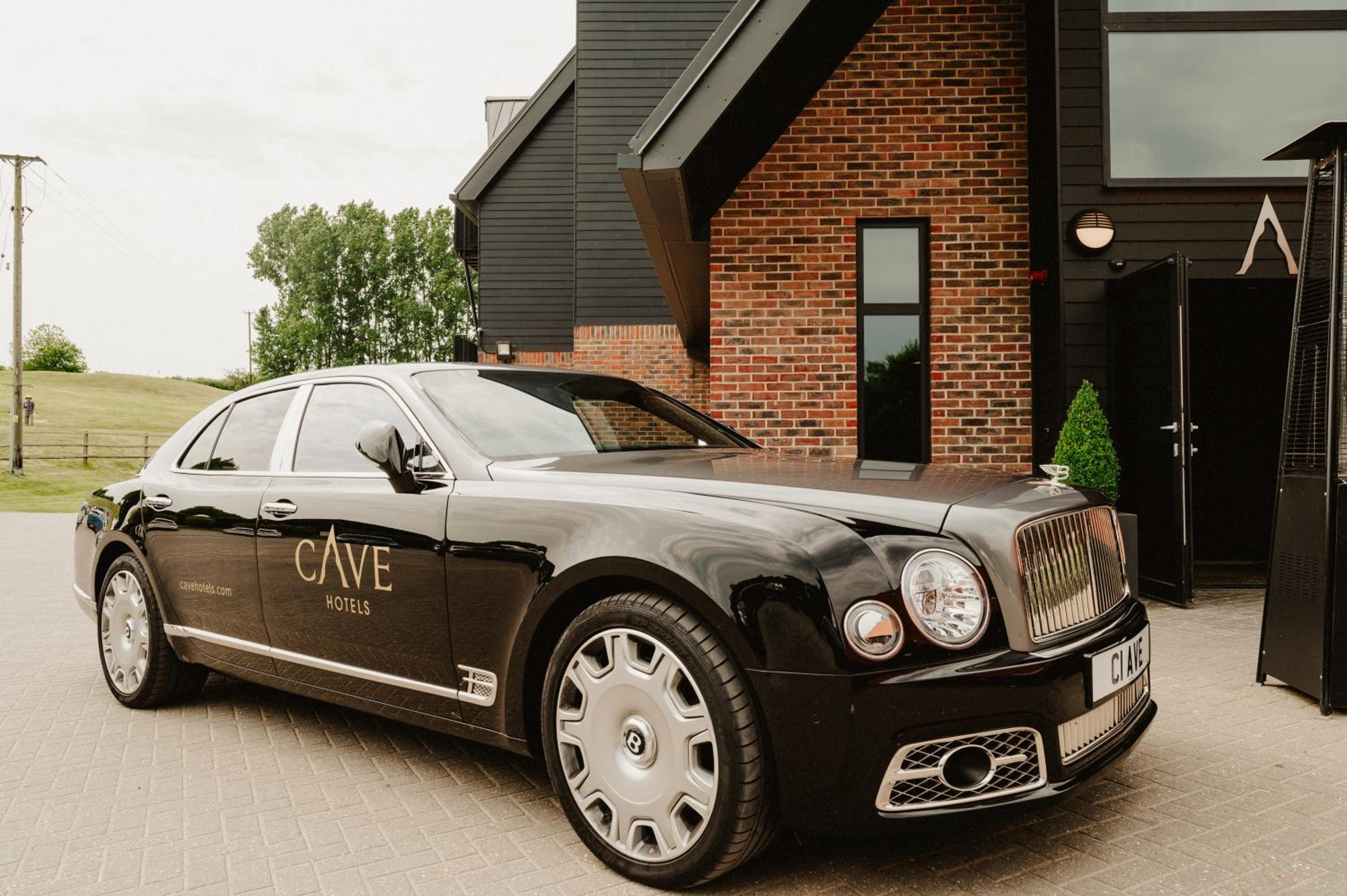Cave Hotel & Golf Resort