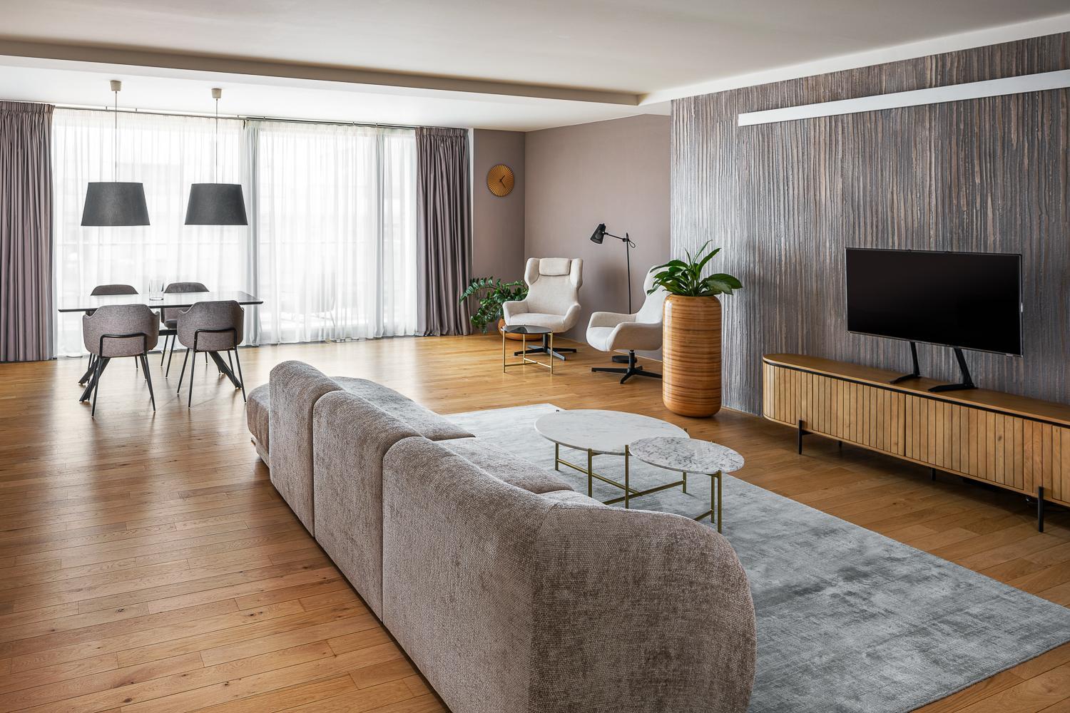 Karlin Residence by TKC
