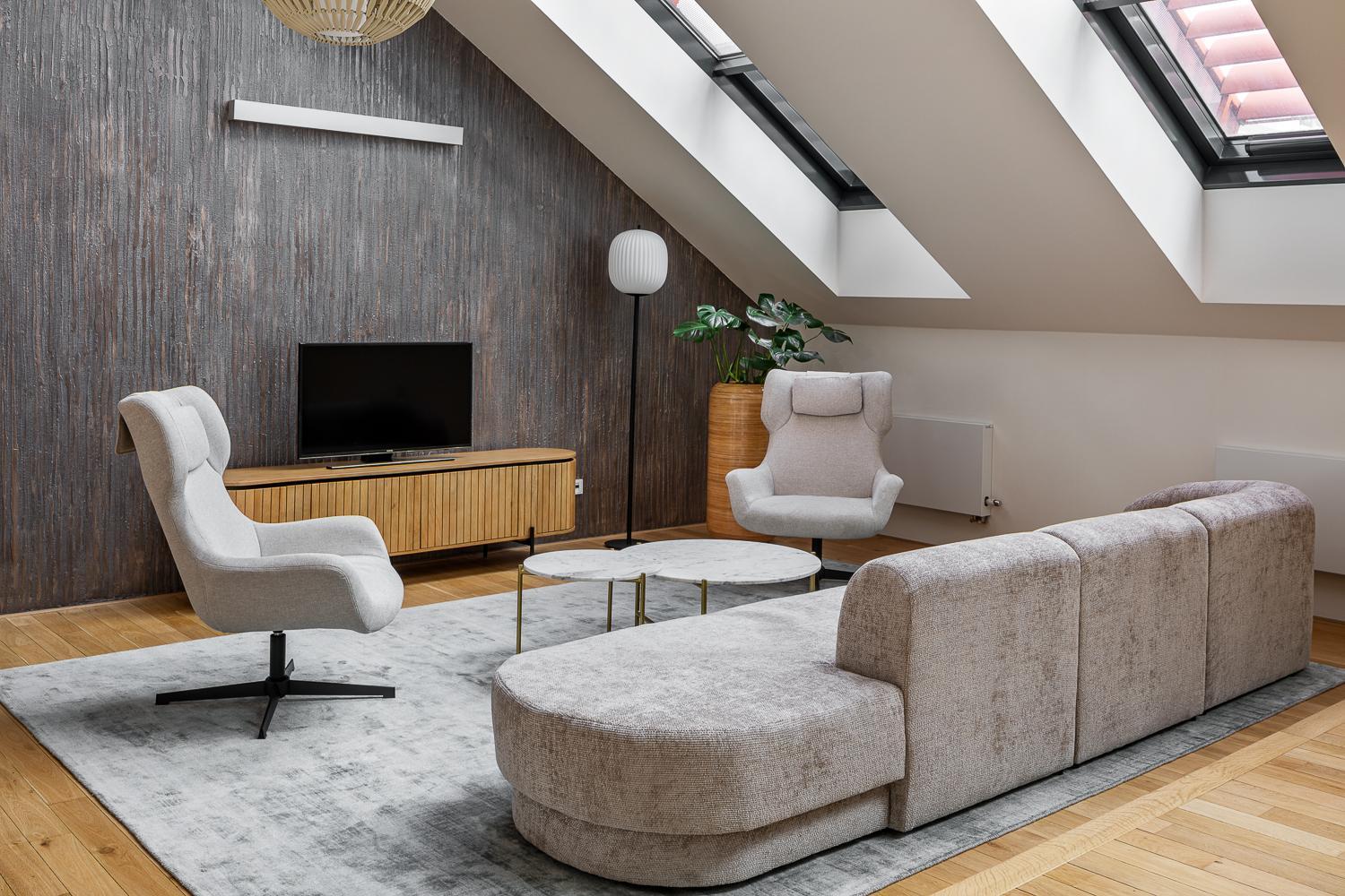 Karlin Residence by TKC