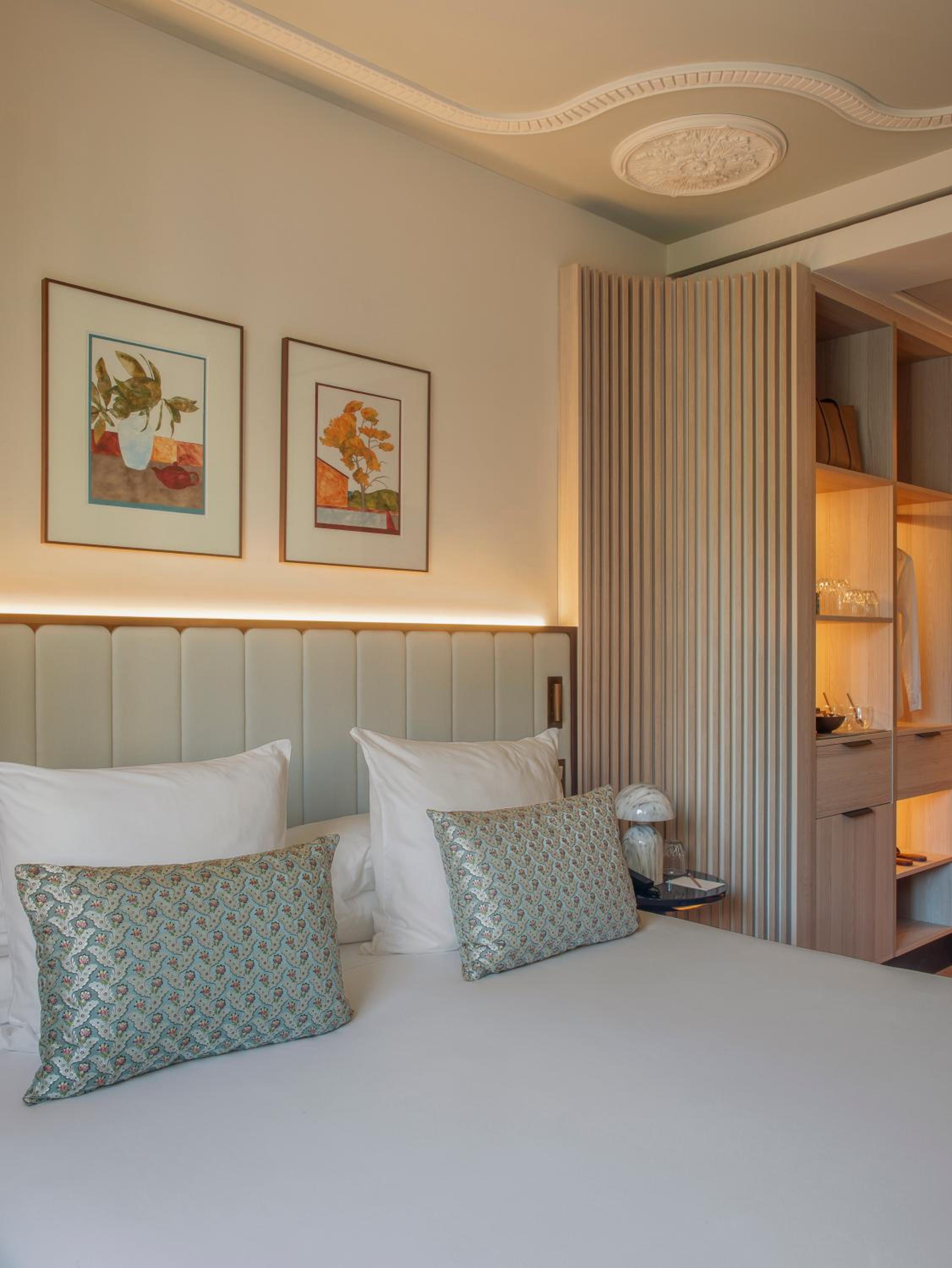Grand Hotel Central, Small Luxury Hotels