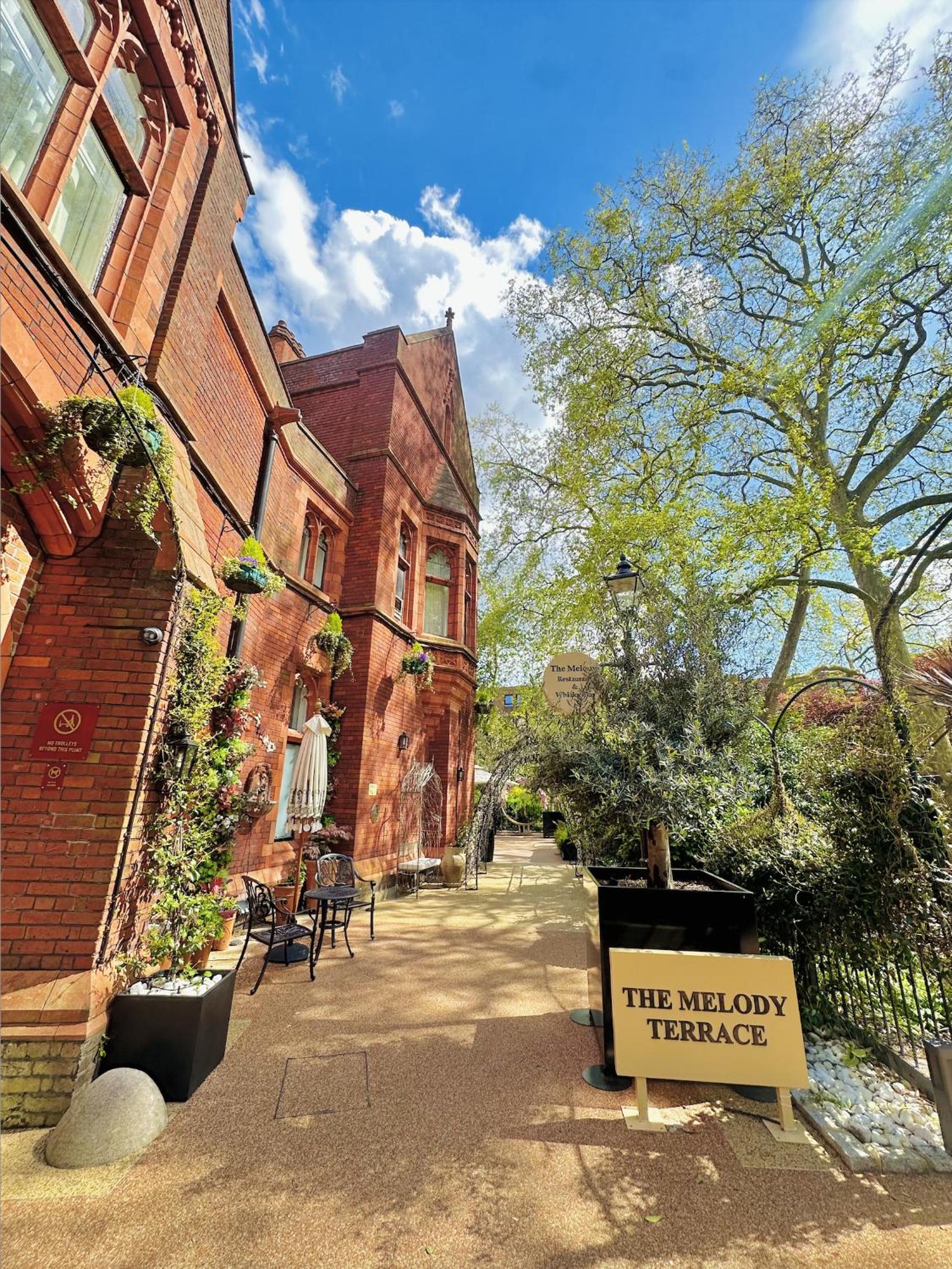 St Paul's Hotel