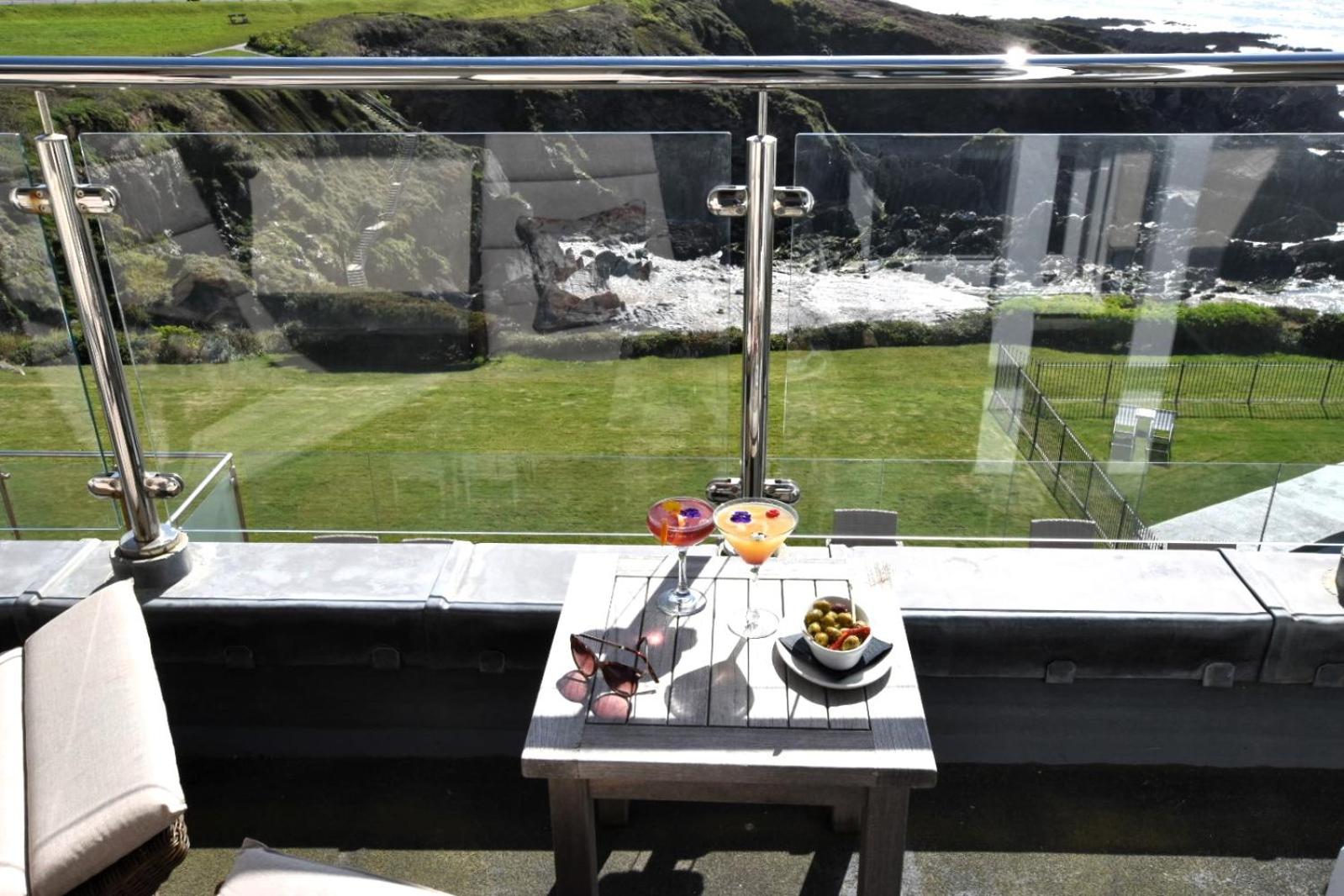 Watersmeet Hotel