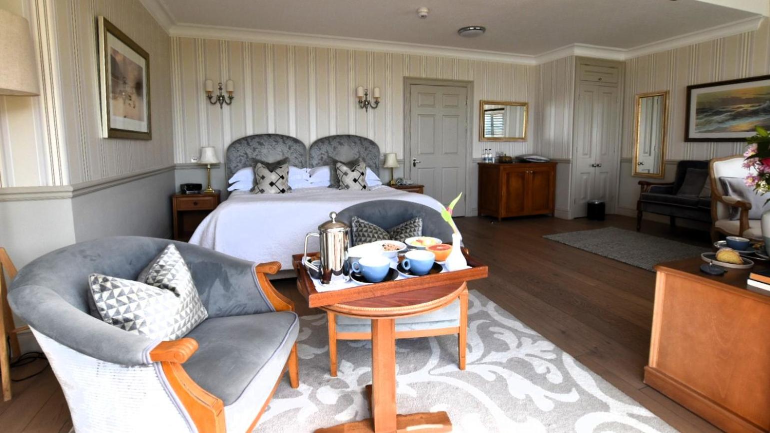 Watersmeet Hotel