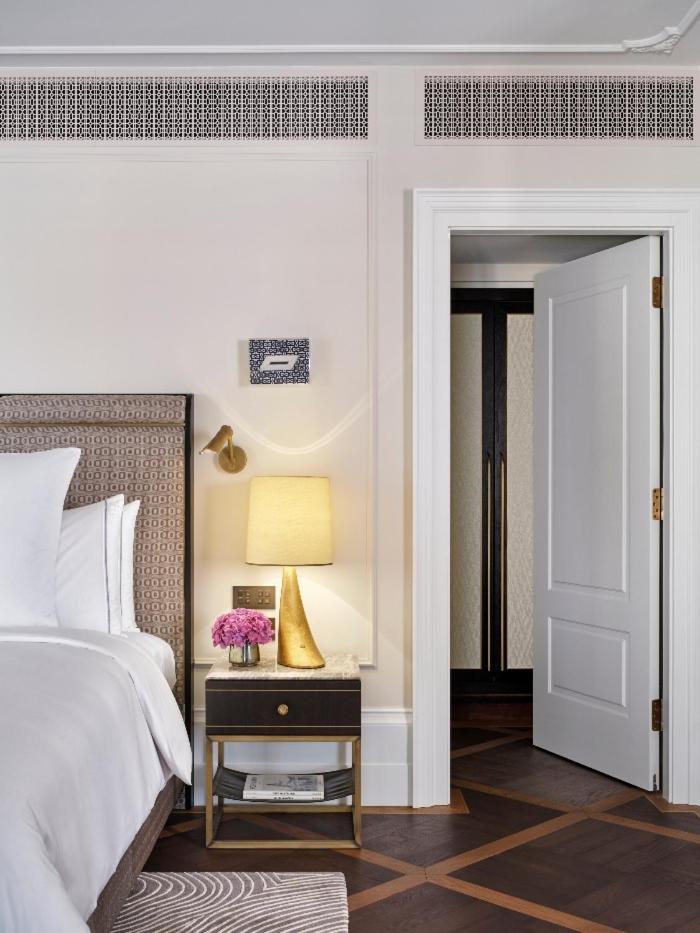 Rosewood Vienna