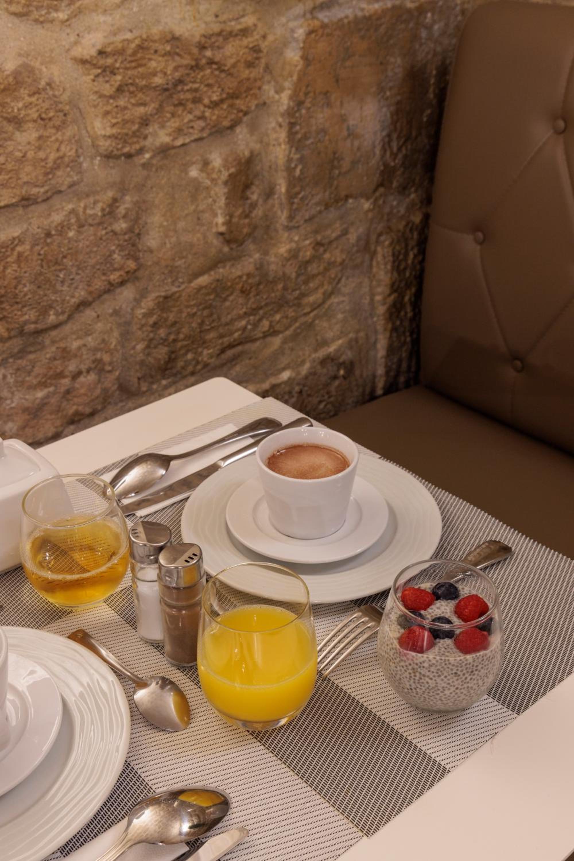 Hôtel Saint Martin Bastille