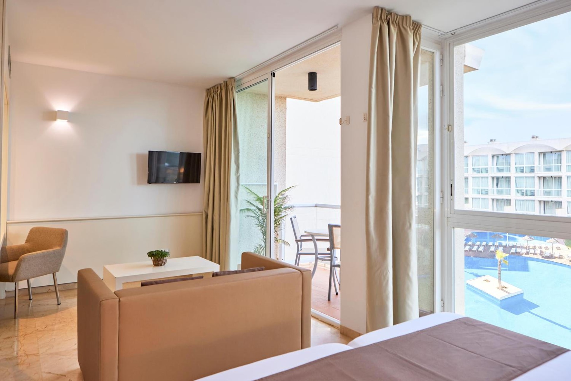 Zafiro Alzinar Mar Adults Only - Refurbished 2025