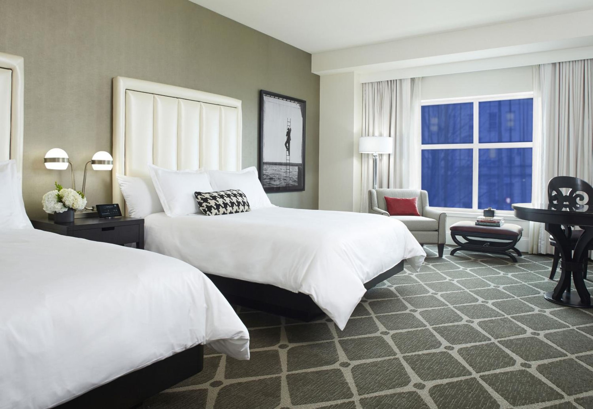 Hotel Commonwealth