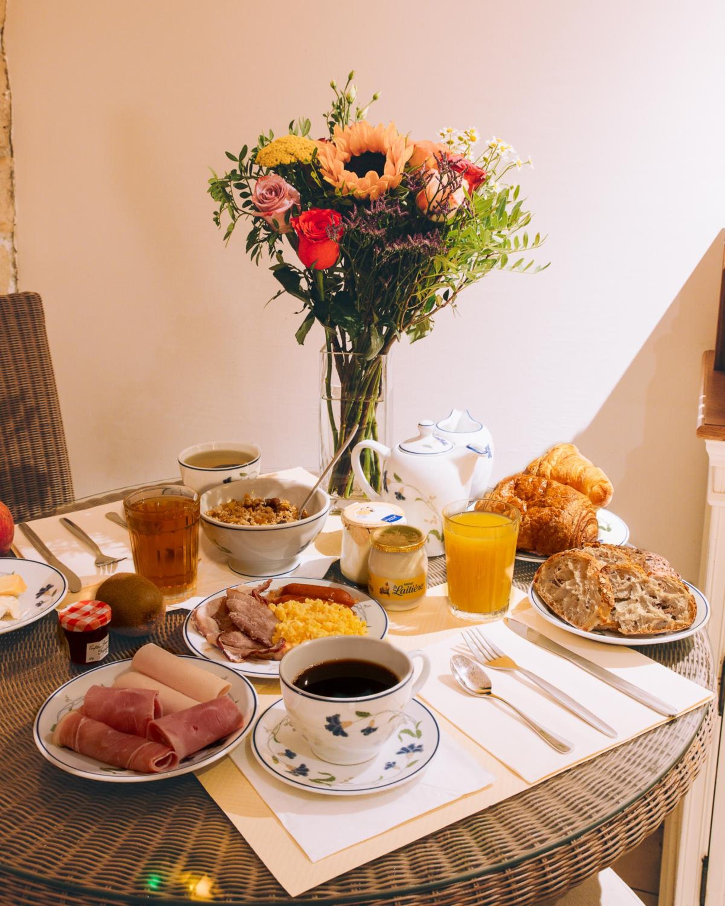 Le Relais Montmartre