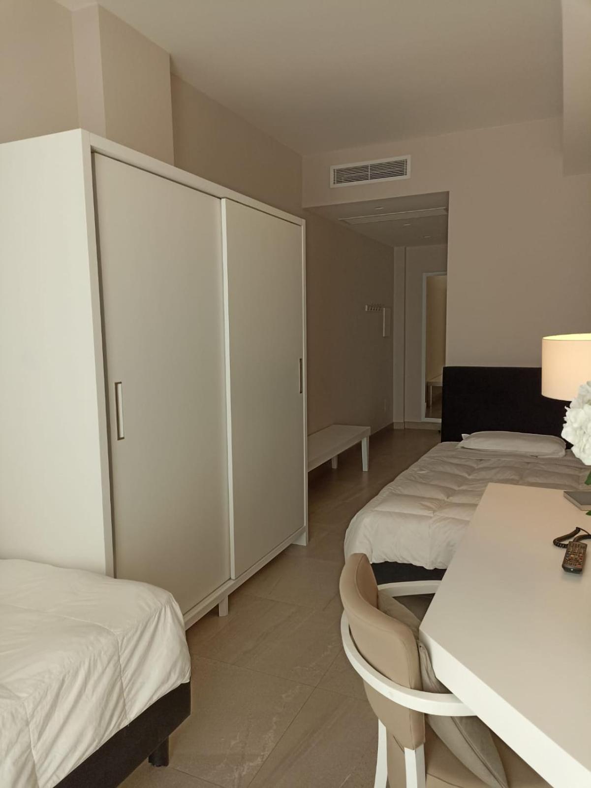 Bianco Riccio Suite Hotel