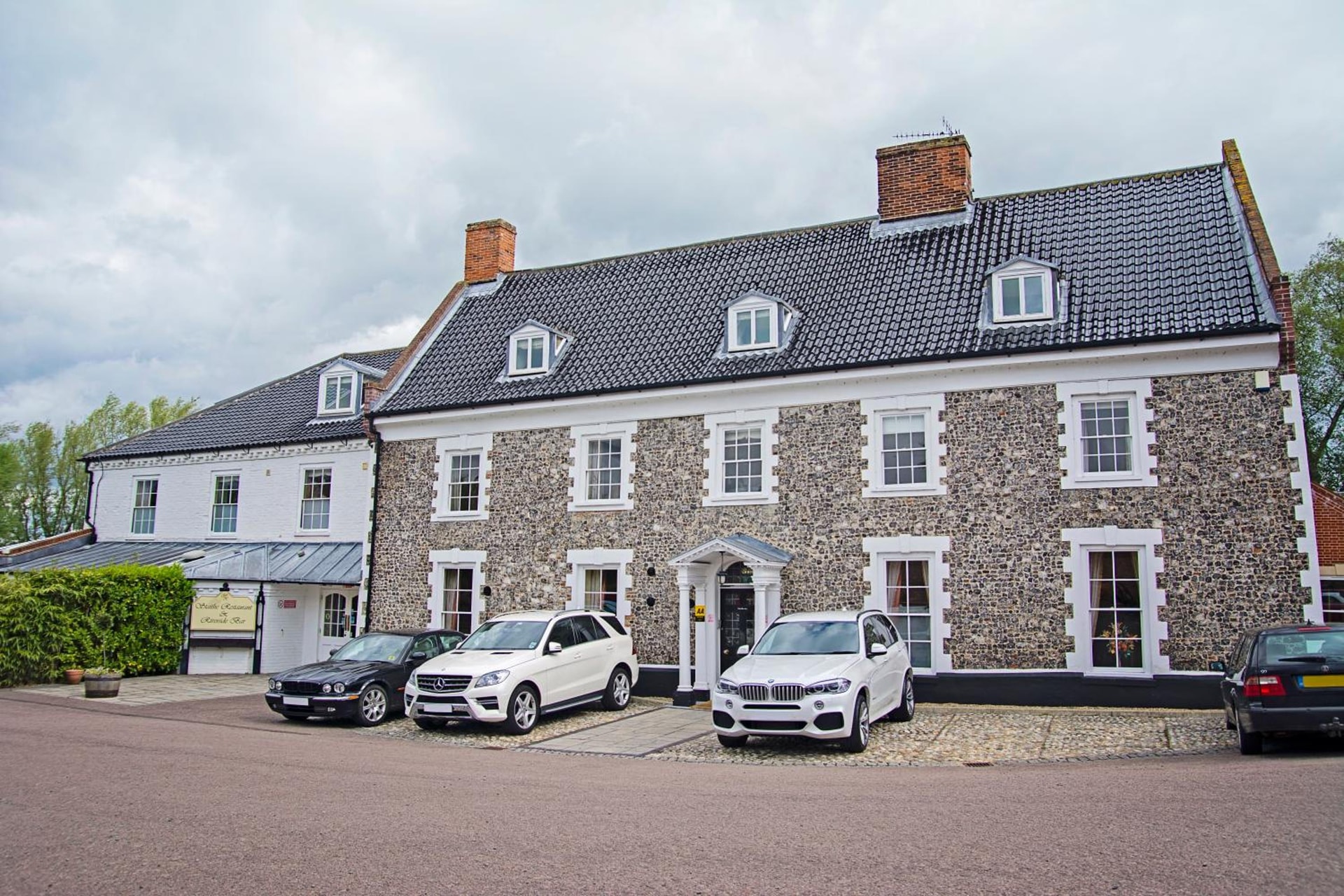 Waveney House Hotel