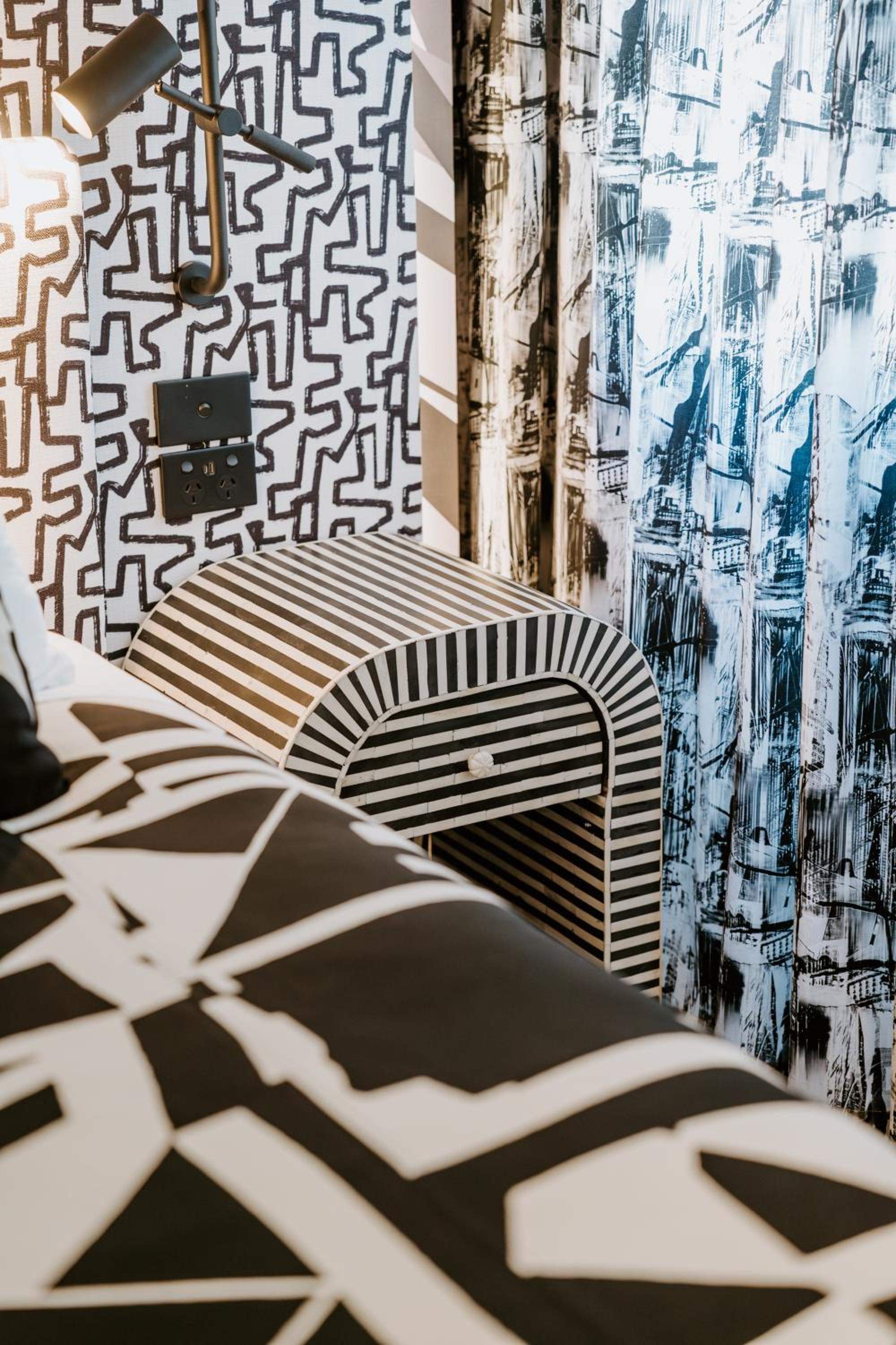 The Motley Hotel Melbourne, Tapestry Collection by Hilton