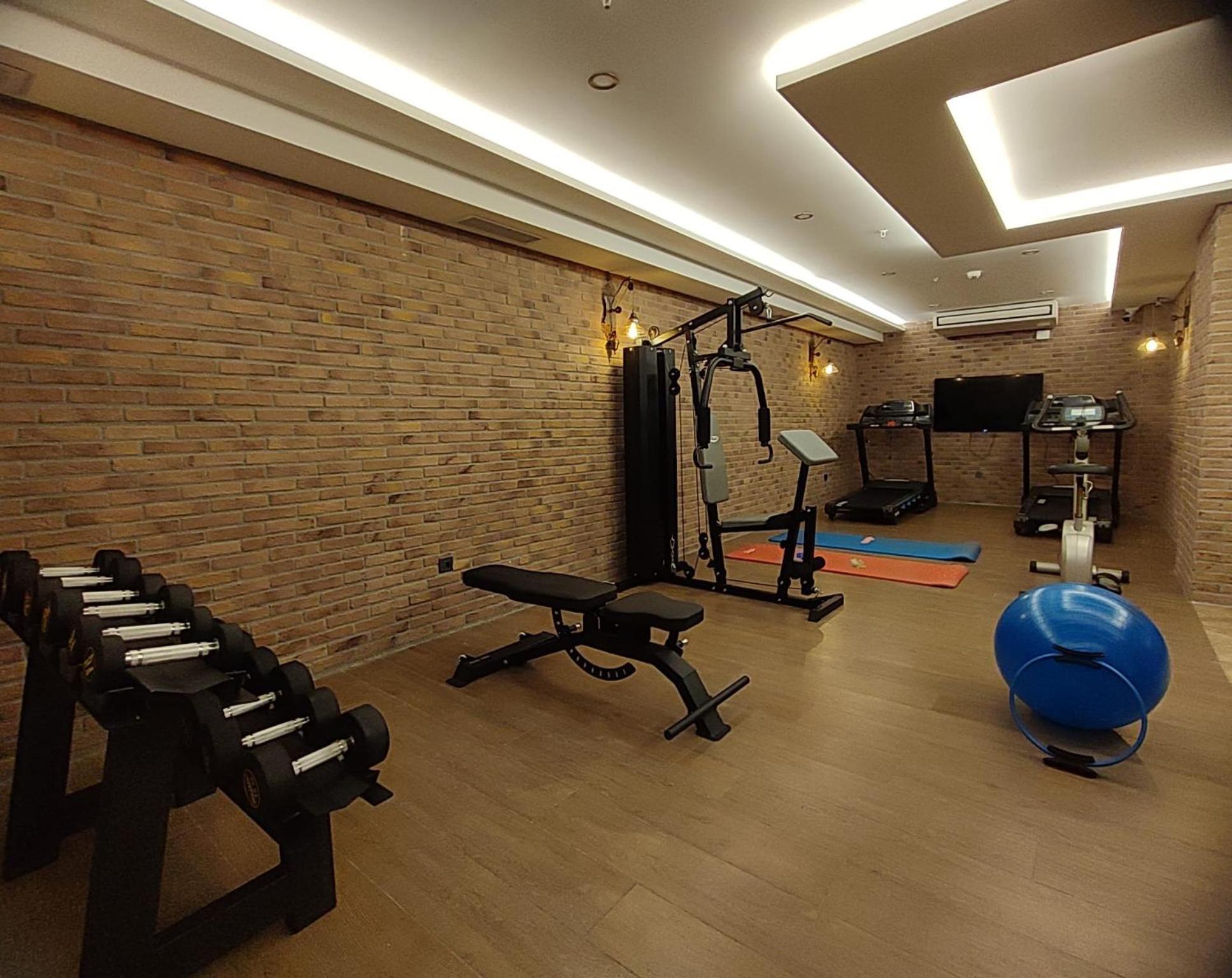 PRAG HOTEL