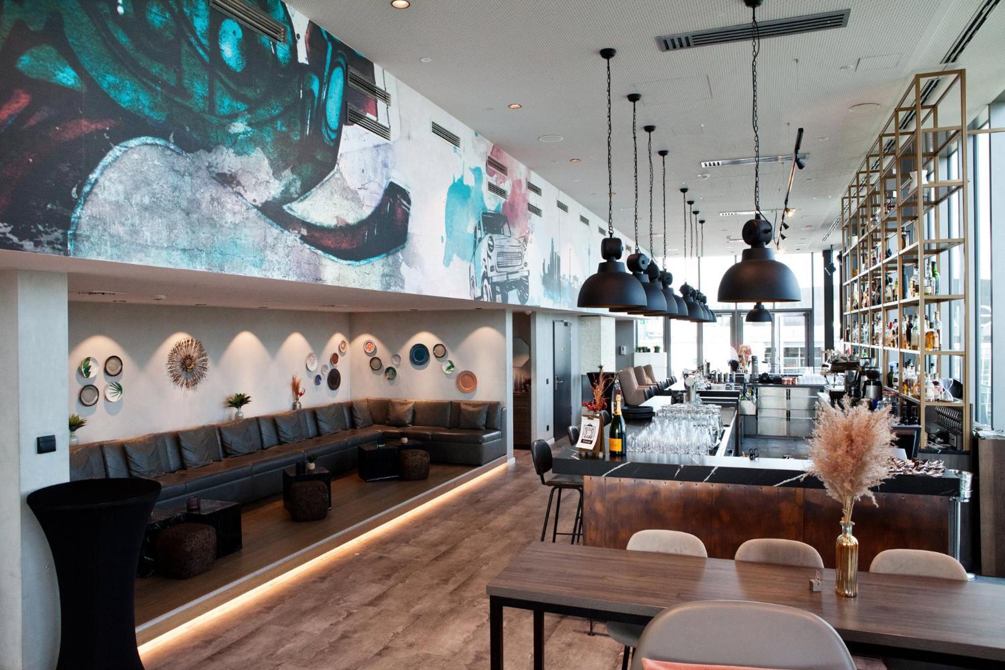 Hotel Indigo Berlin - East Side Gallery by IHG
